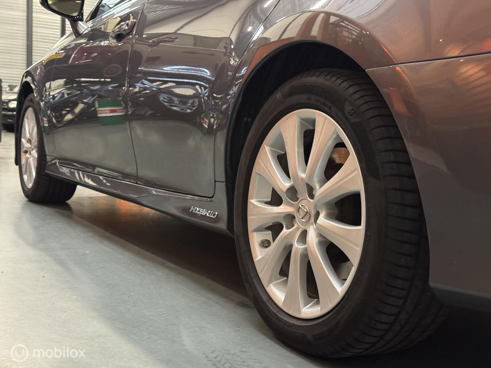 Foto van Lexus Lexus Gs300h