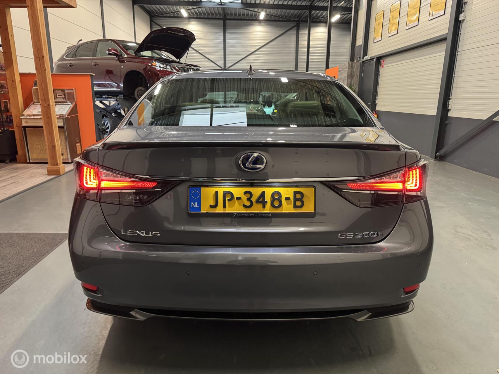 Foto van Lexus Lexus Gs300h