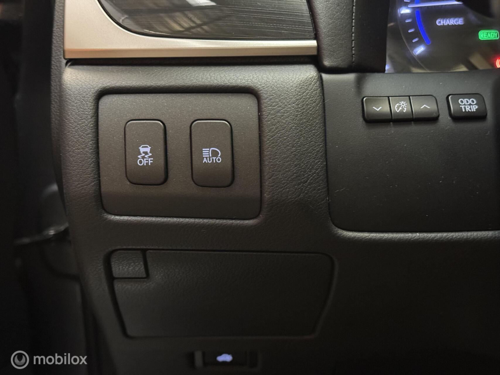 Foto van Lexus Lexus Gs300h