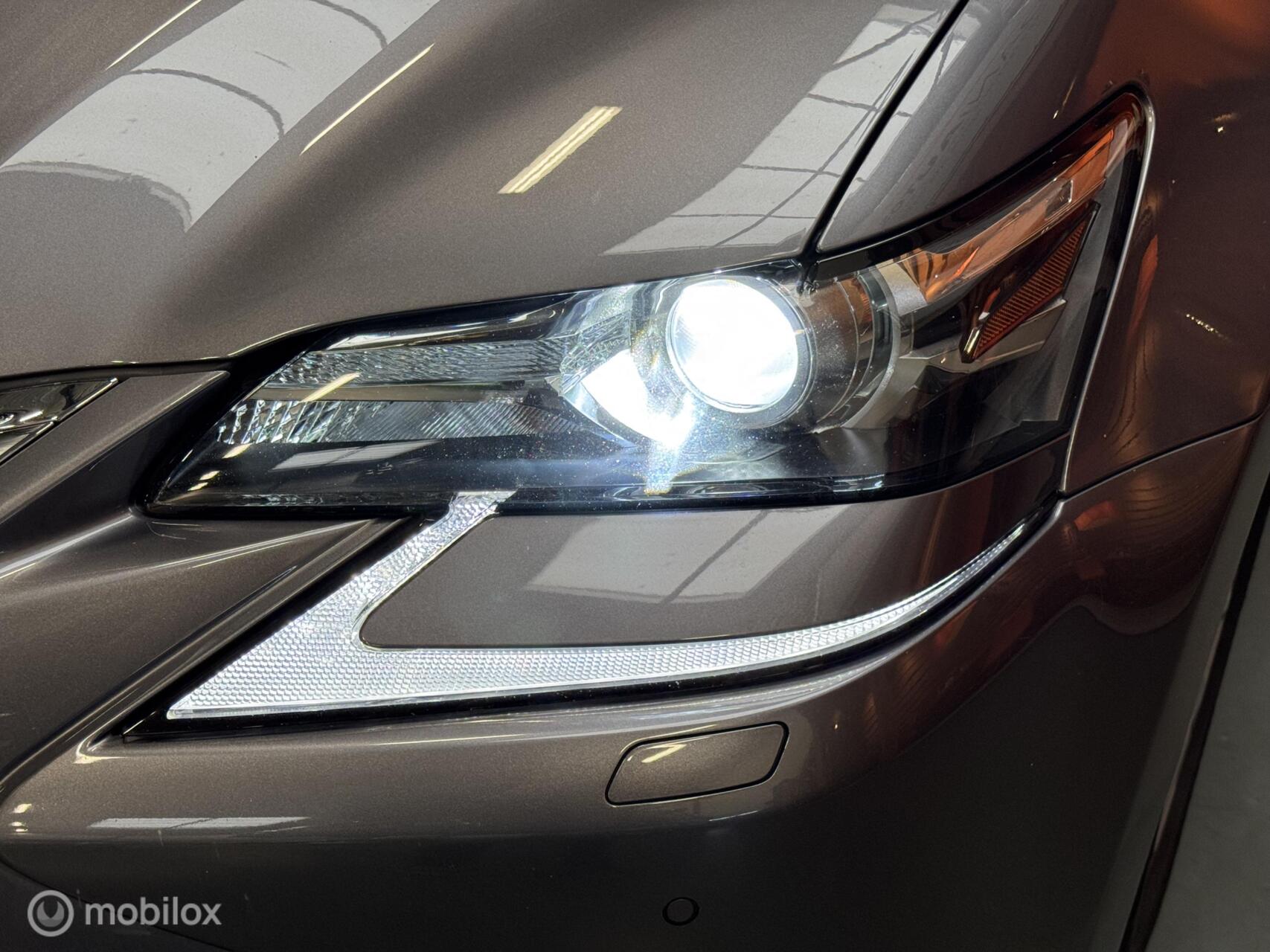 Foto van Lexus Lexus Gs300h