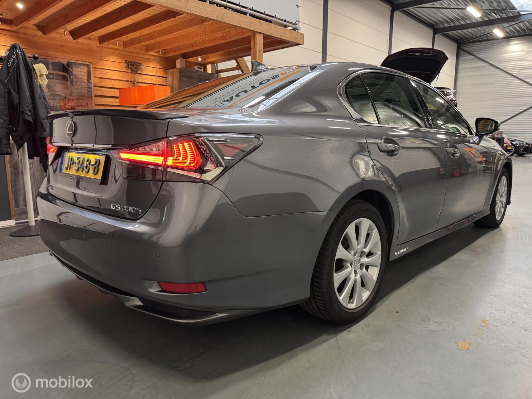 Foto van Lexus Lexus Gs300h