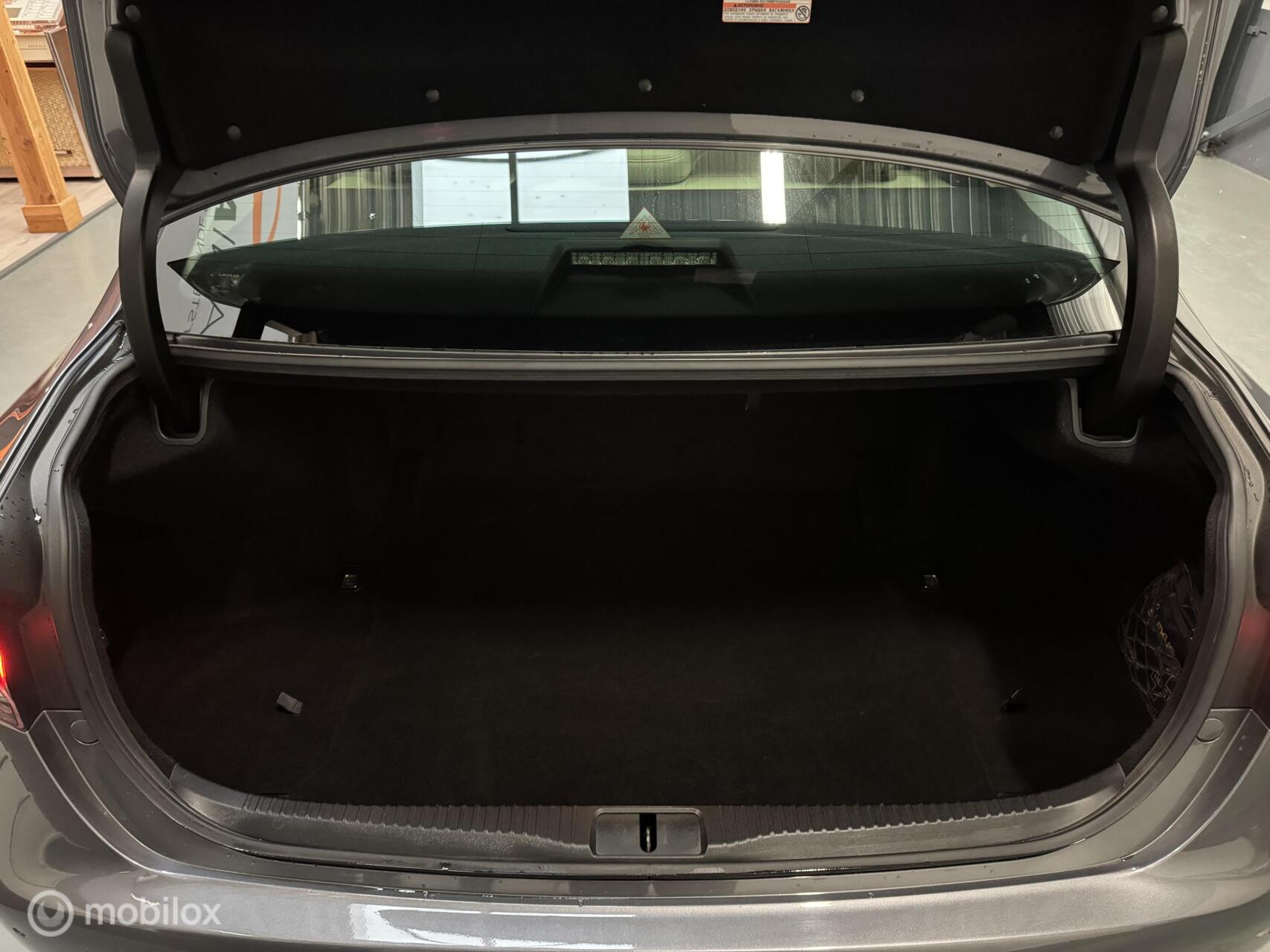 Foto van Lexus Lexus Gs300h