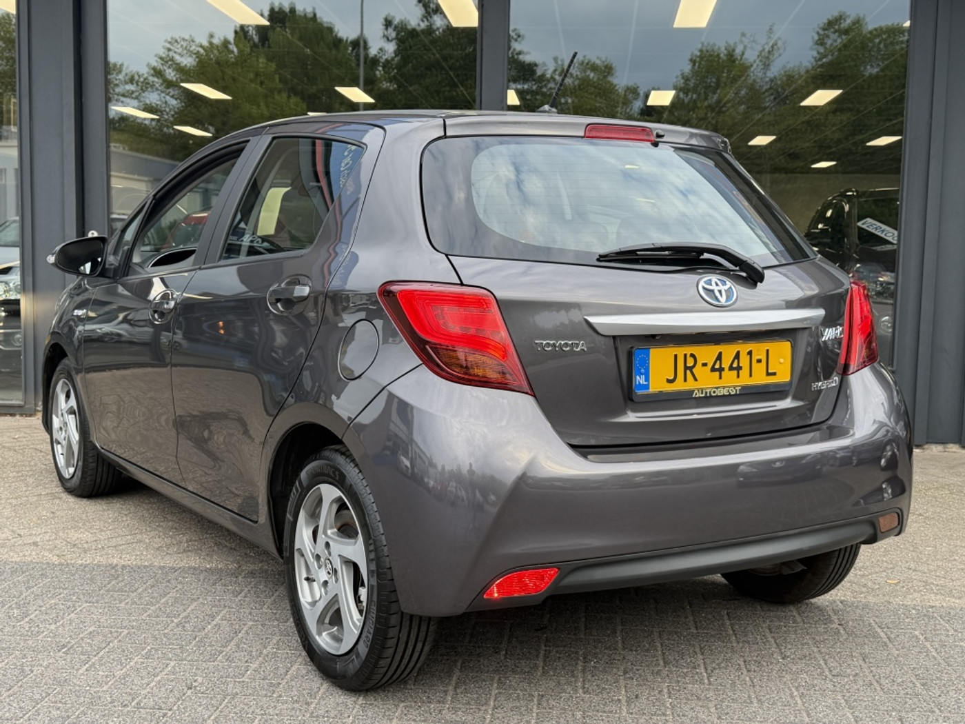 Foto van Toyota Toyota Yaris Hybrid