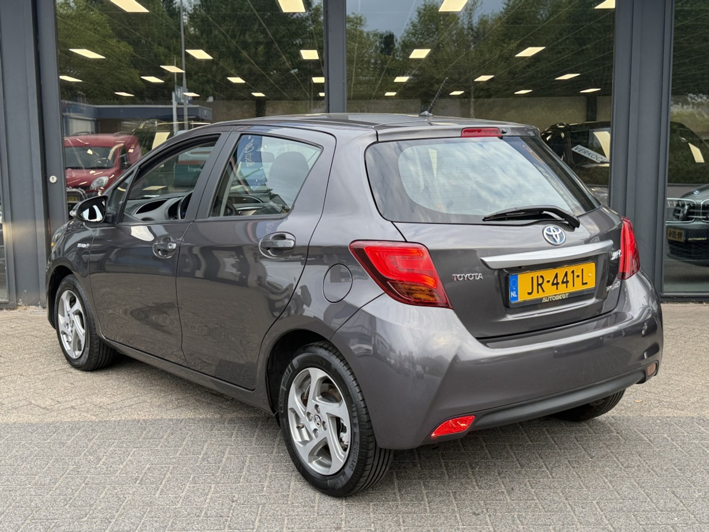 Foto van Toyota Toyota Yaris Hybrid