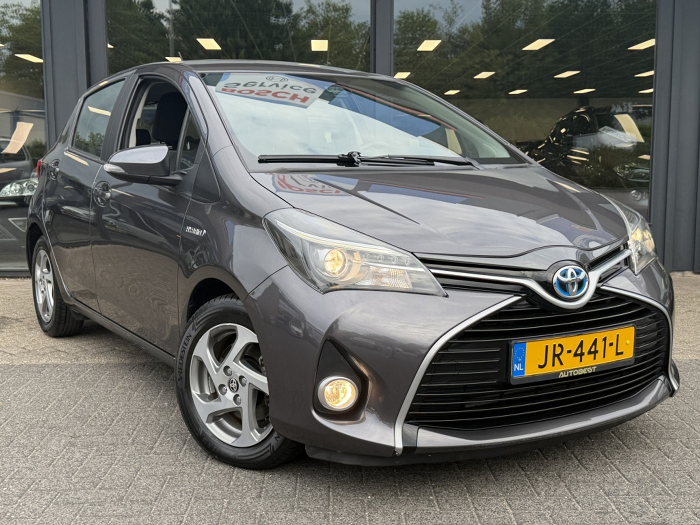 Foto van Toyota Toyota Yaris Hybrid