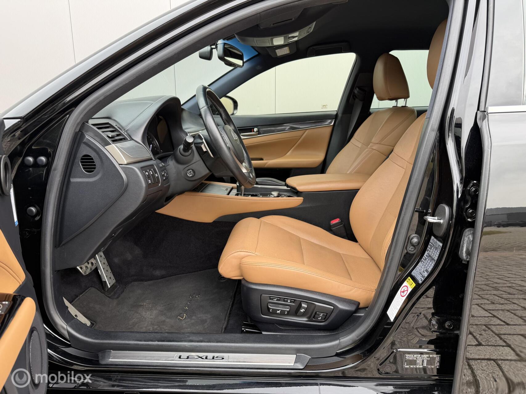 Foto van Lexus GS