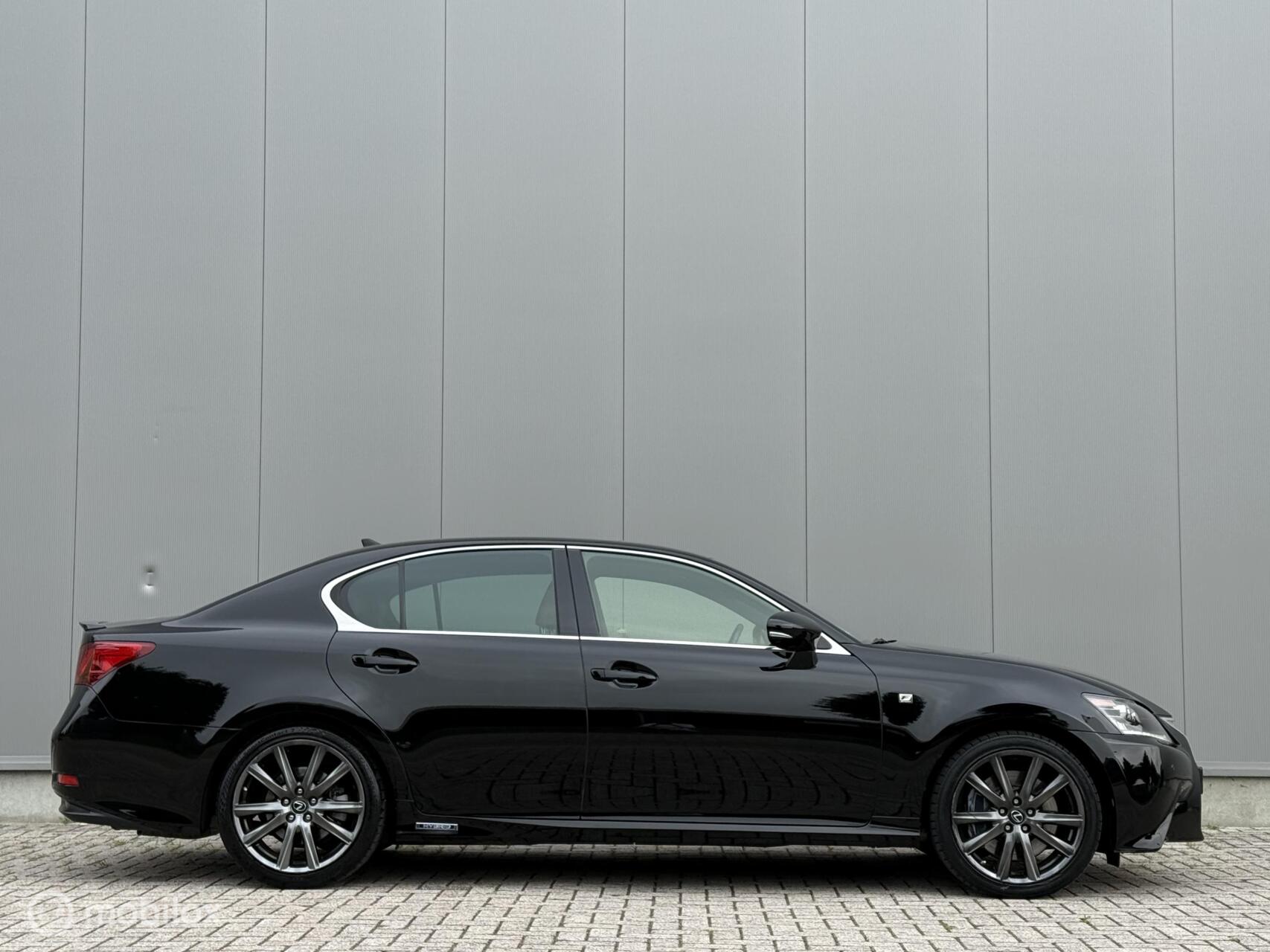 Foto van Lexus GS