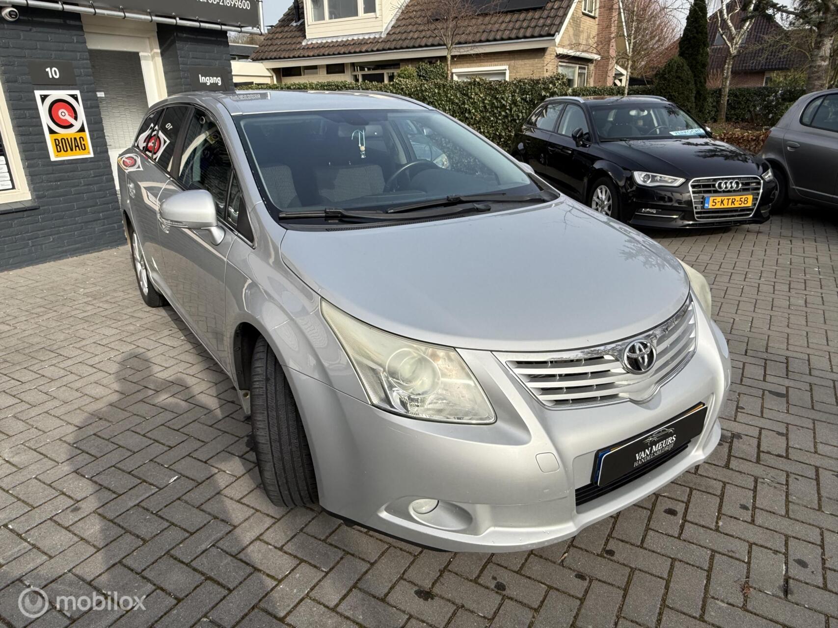 Foto van Toyota Toyota Avensis