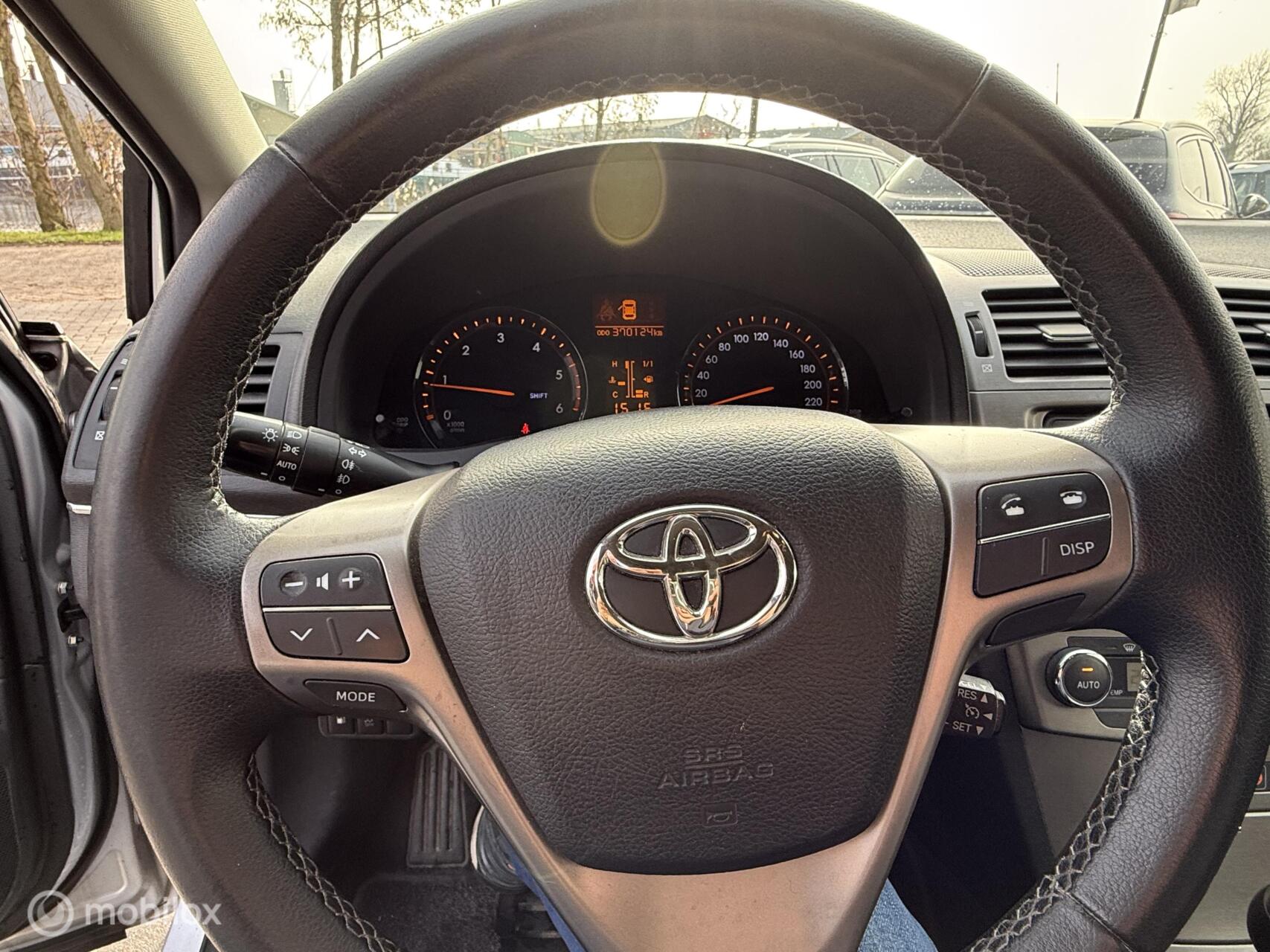 Foto van Toyota Toyota Avensis