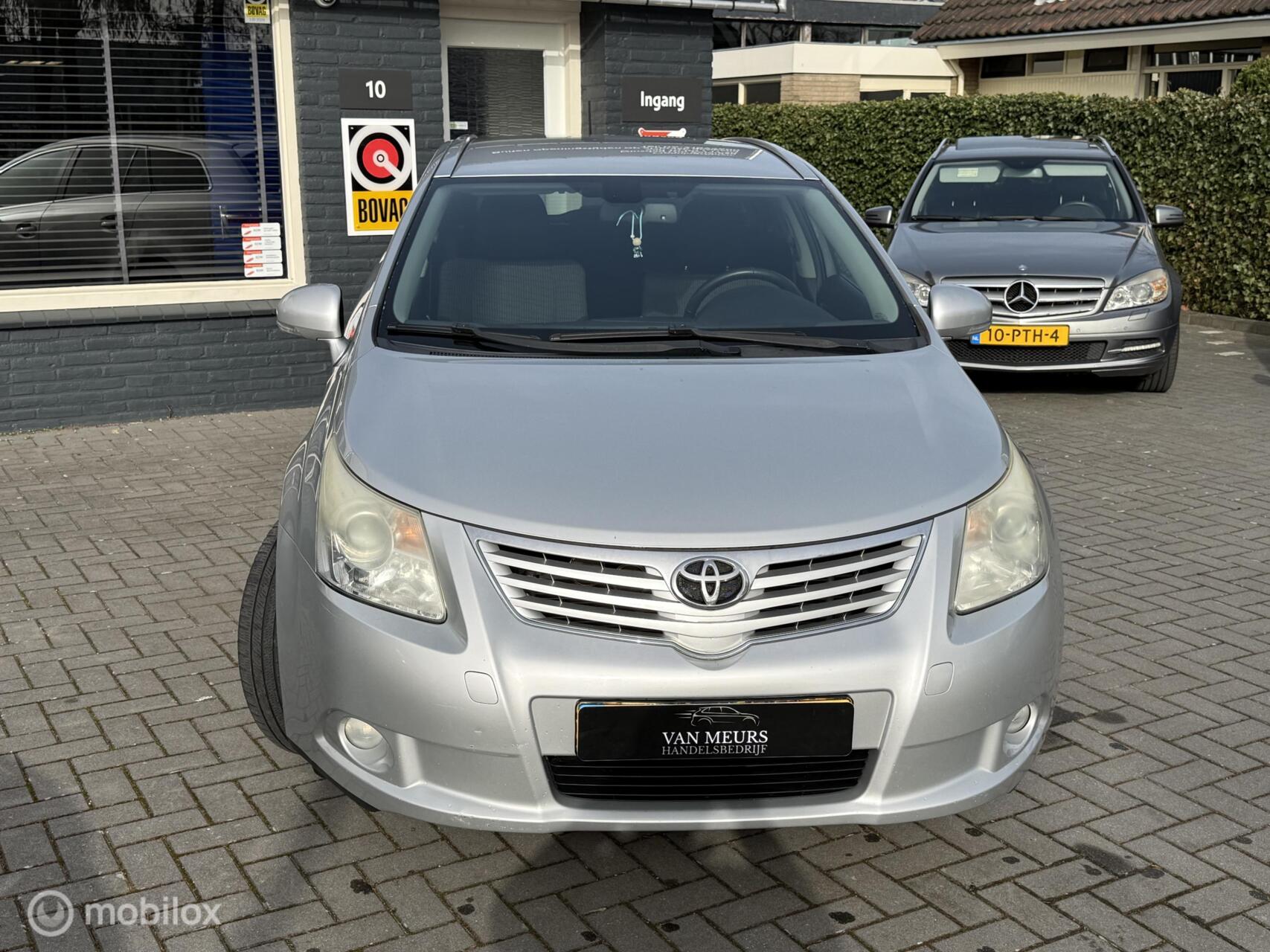 Foto van Toyota Toyota Avensis