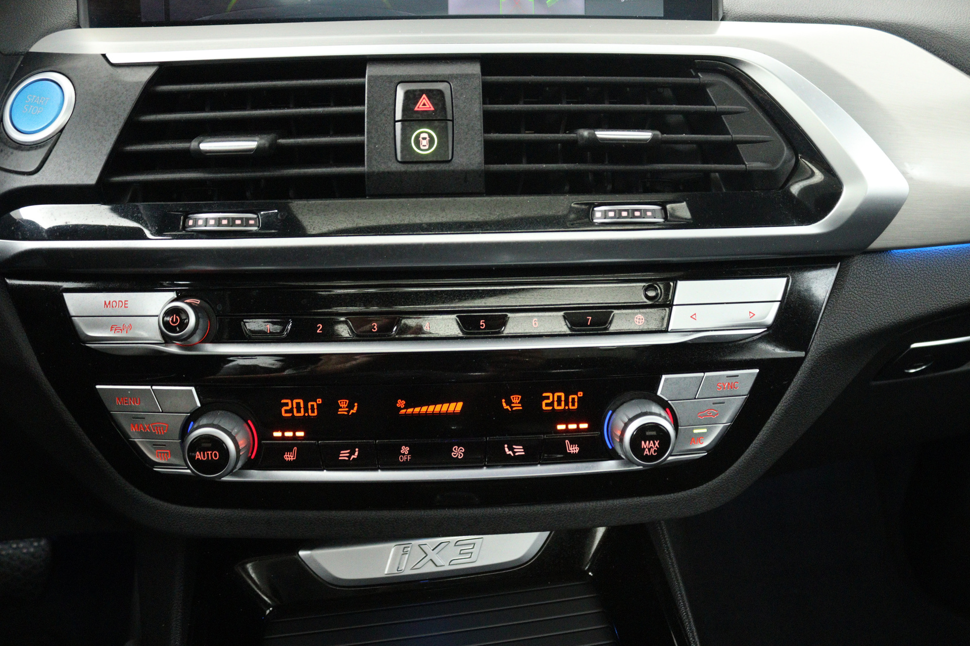 Foto van BMW Ix3