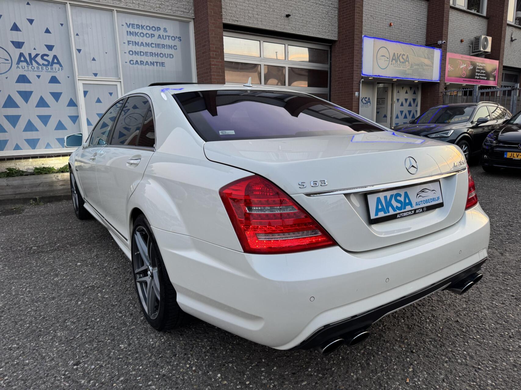 Foto van Mercedes-Benz S 63 AMG
