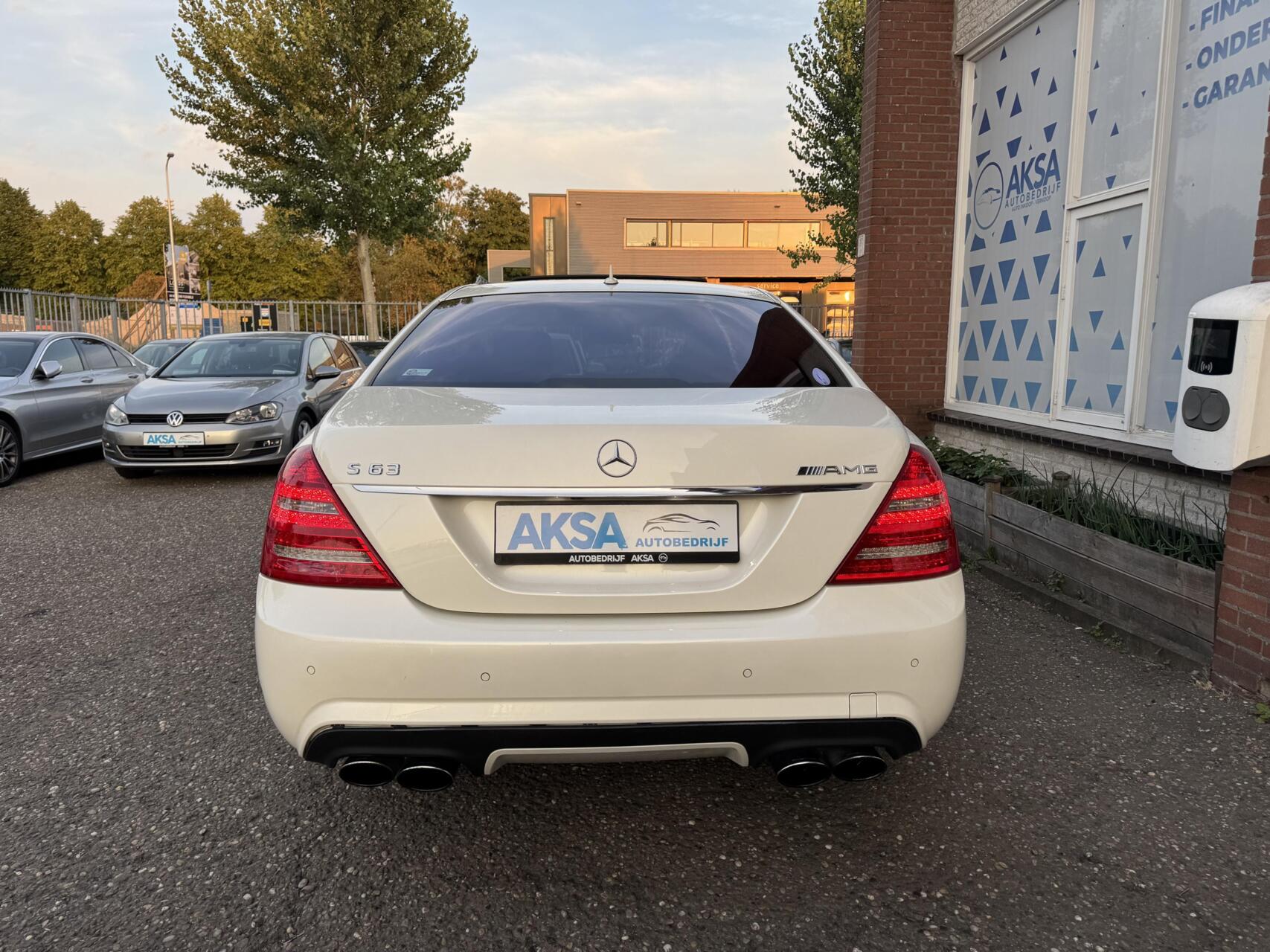 Foto van Mercedes-Benz S 63 AMG