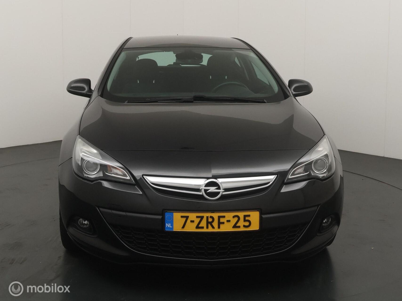Foto van Opel Astra GTC