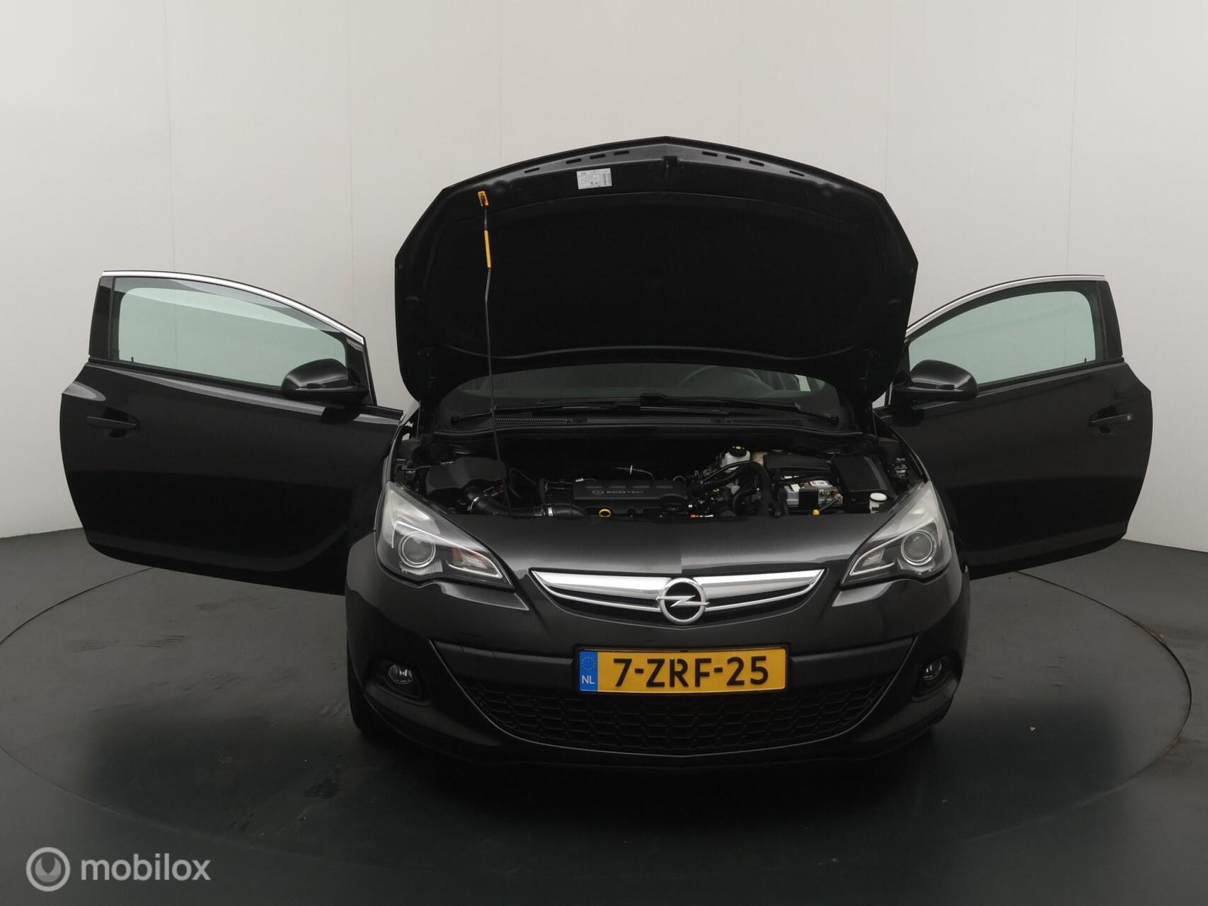 Foto van Opel Astra GTC