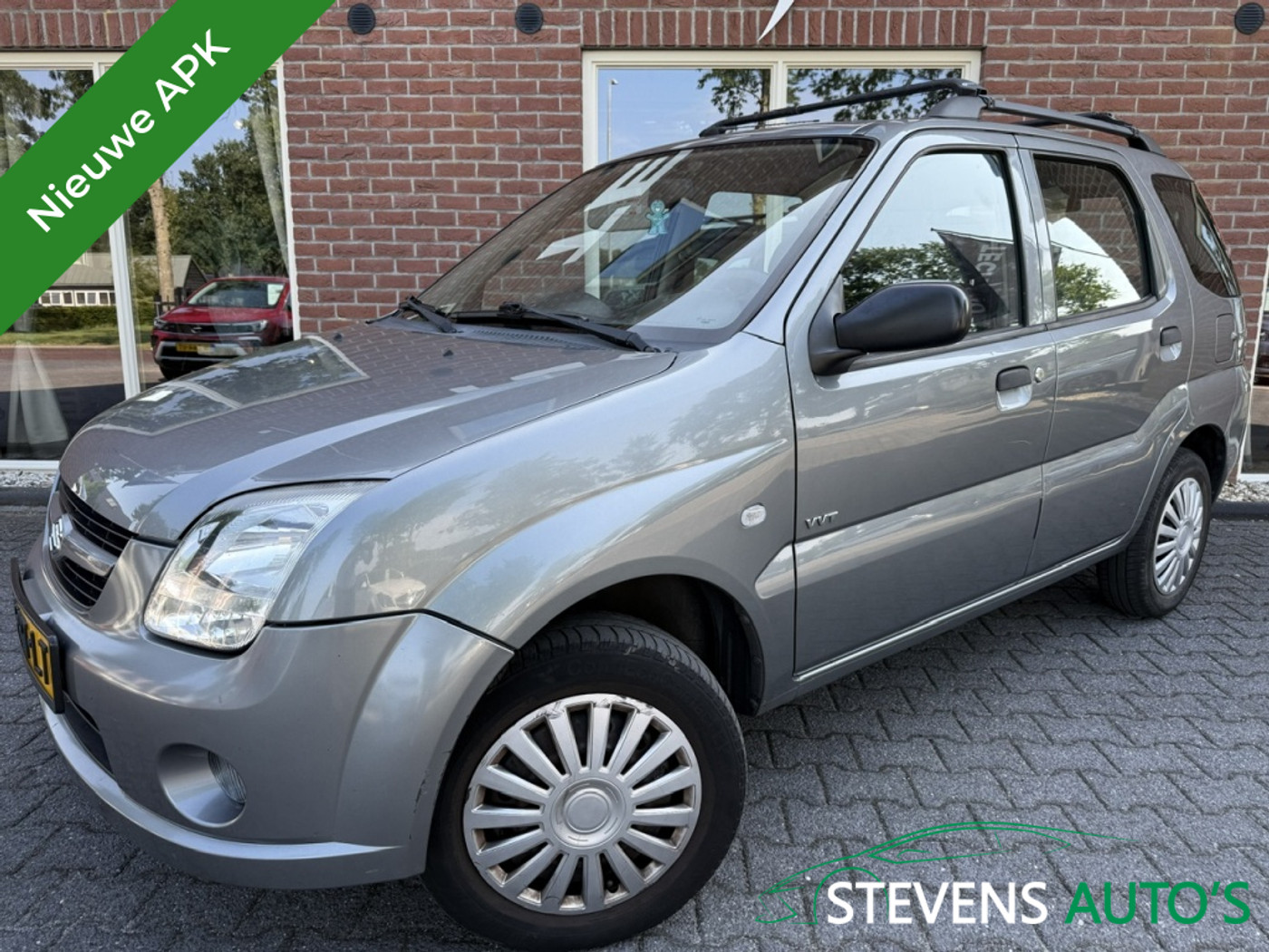 Suzuki Ignis 1.3-16V GLS NIEUWE APK / RIJDT GOED / TREKHAAK / ELEK.RAMEN / ELEK.SPIEGELS 2005 - voorkant