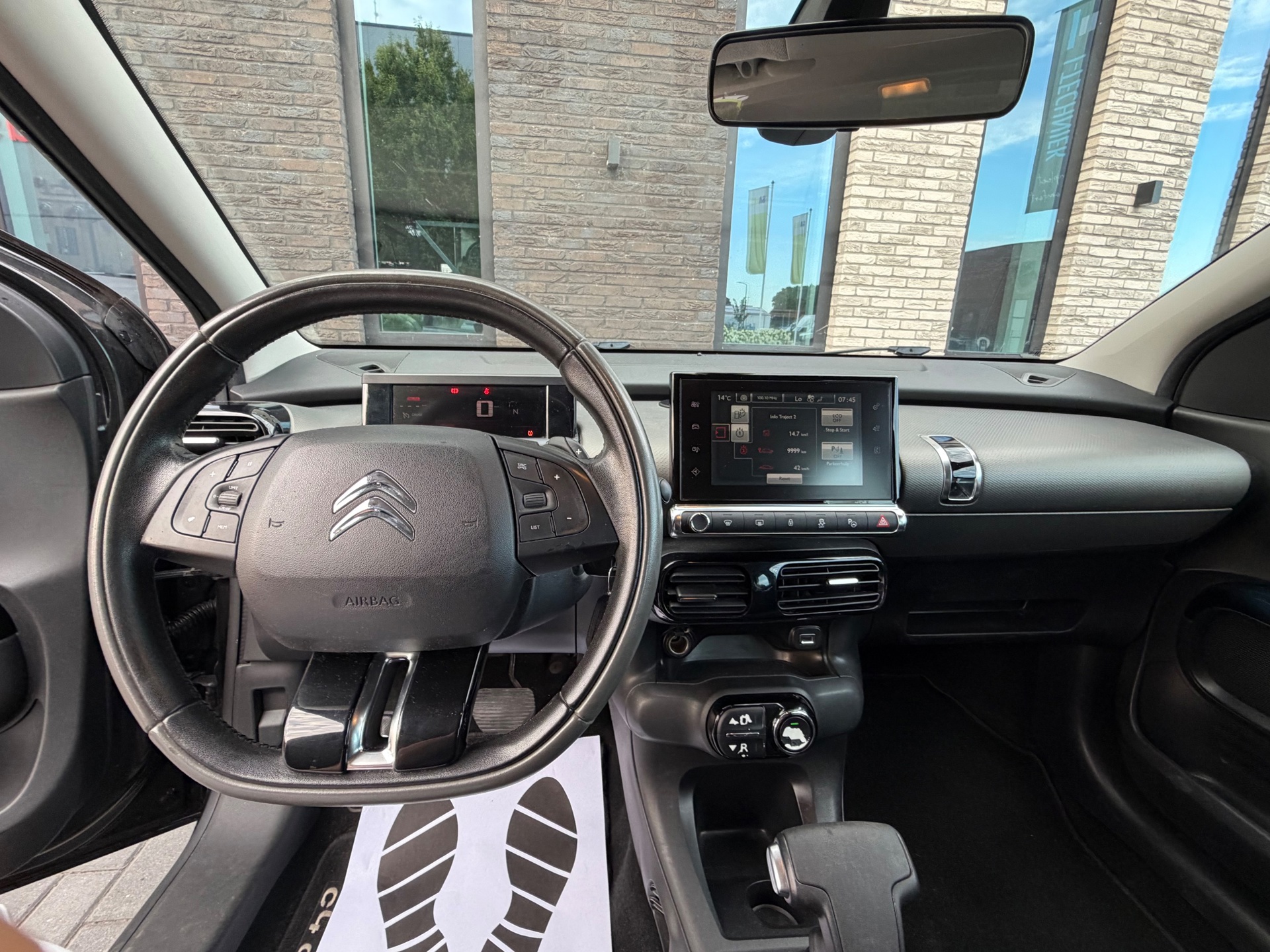 Foto van Citroen C4 Cactus