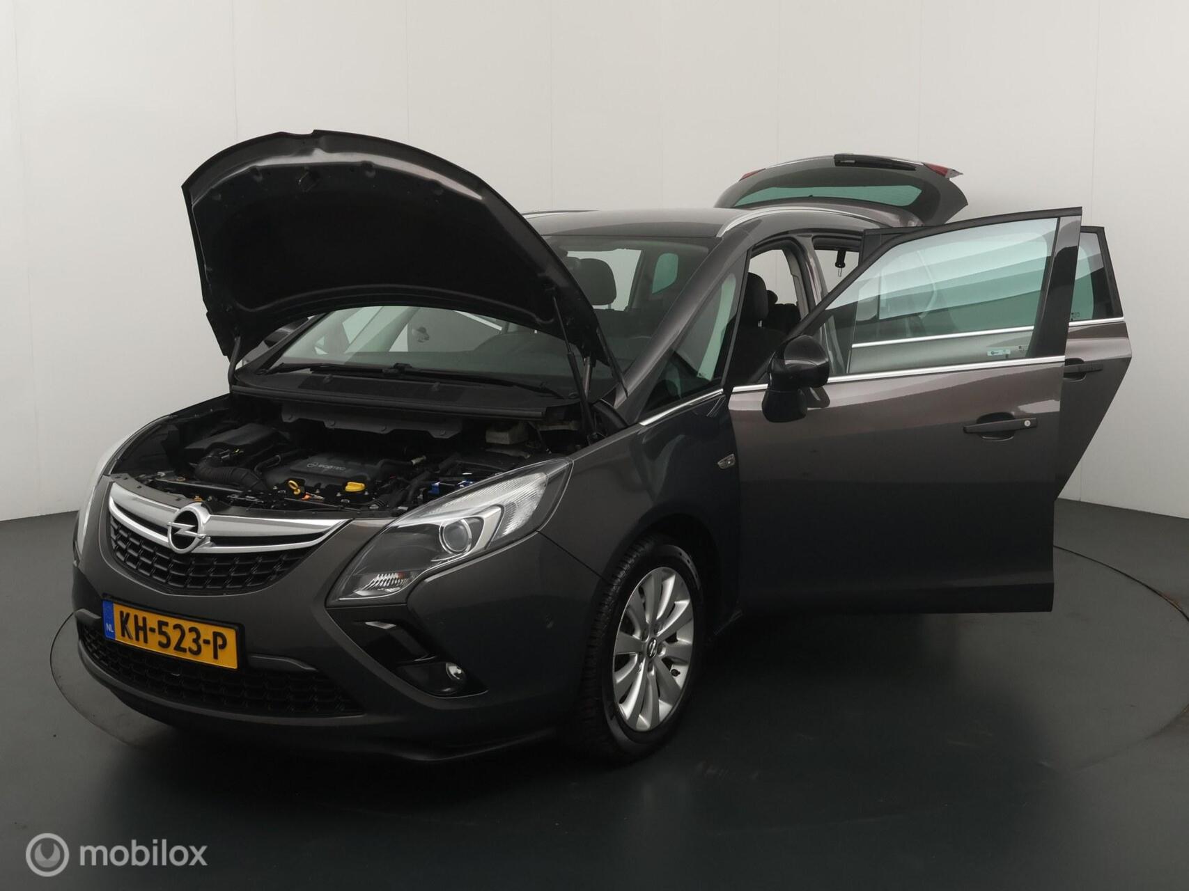 Foto van Opel Zafira Tourer