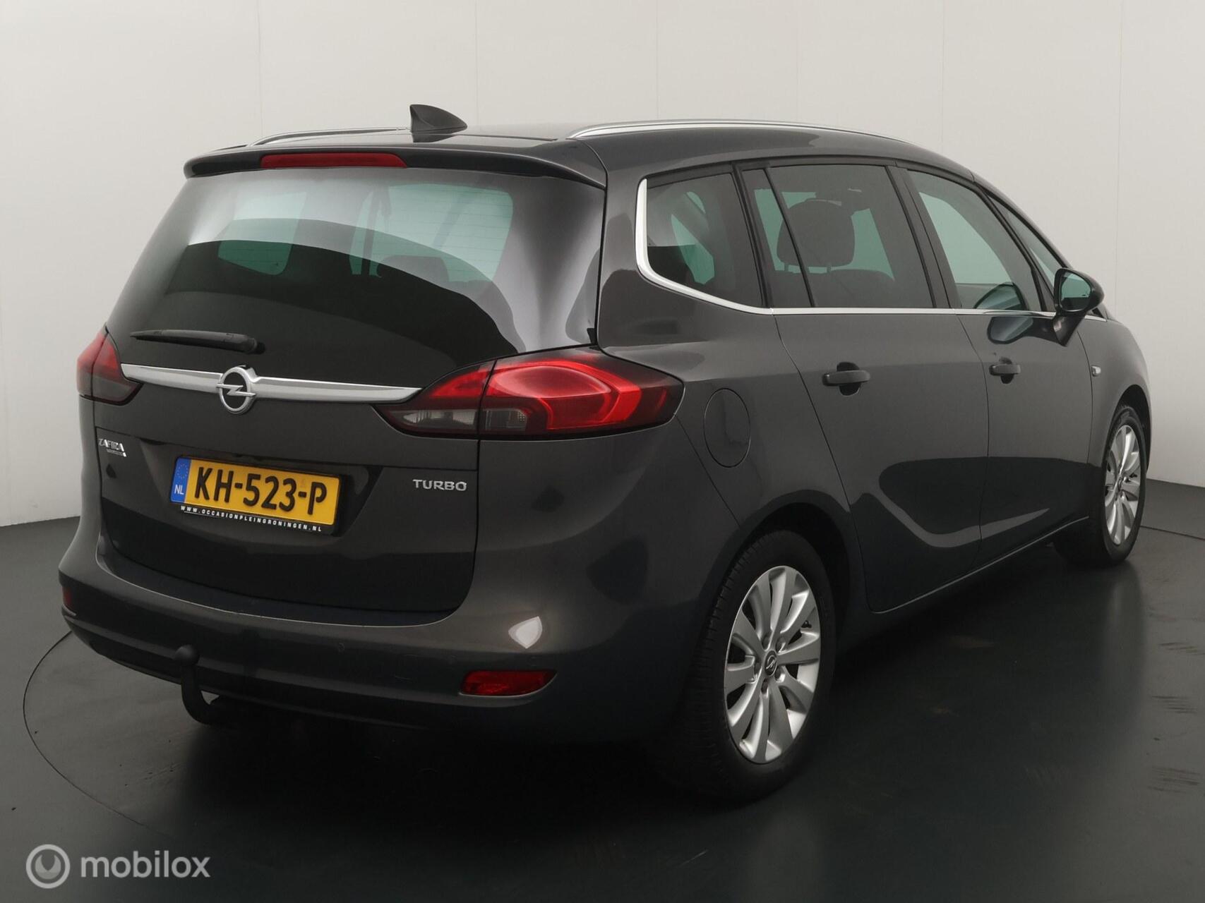 Foto van Opel Zafira Tourer