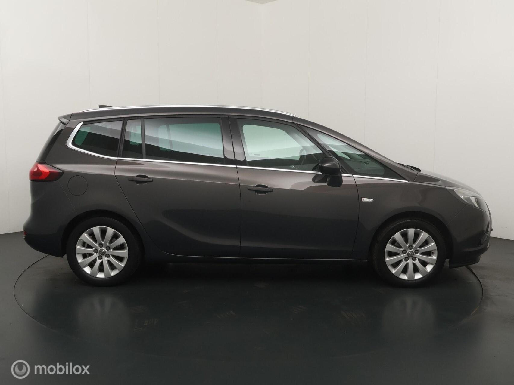 Foto van Opel Zafira Tourer