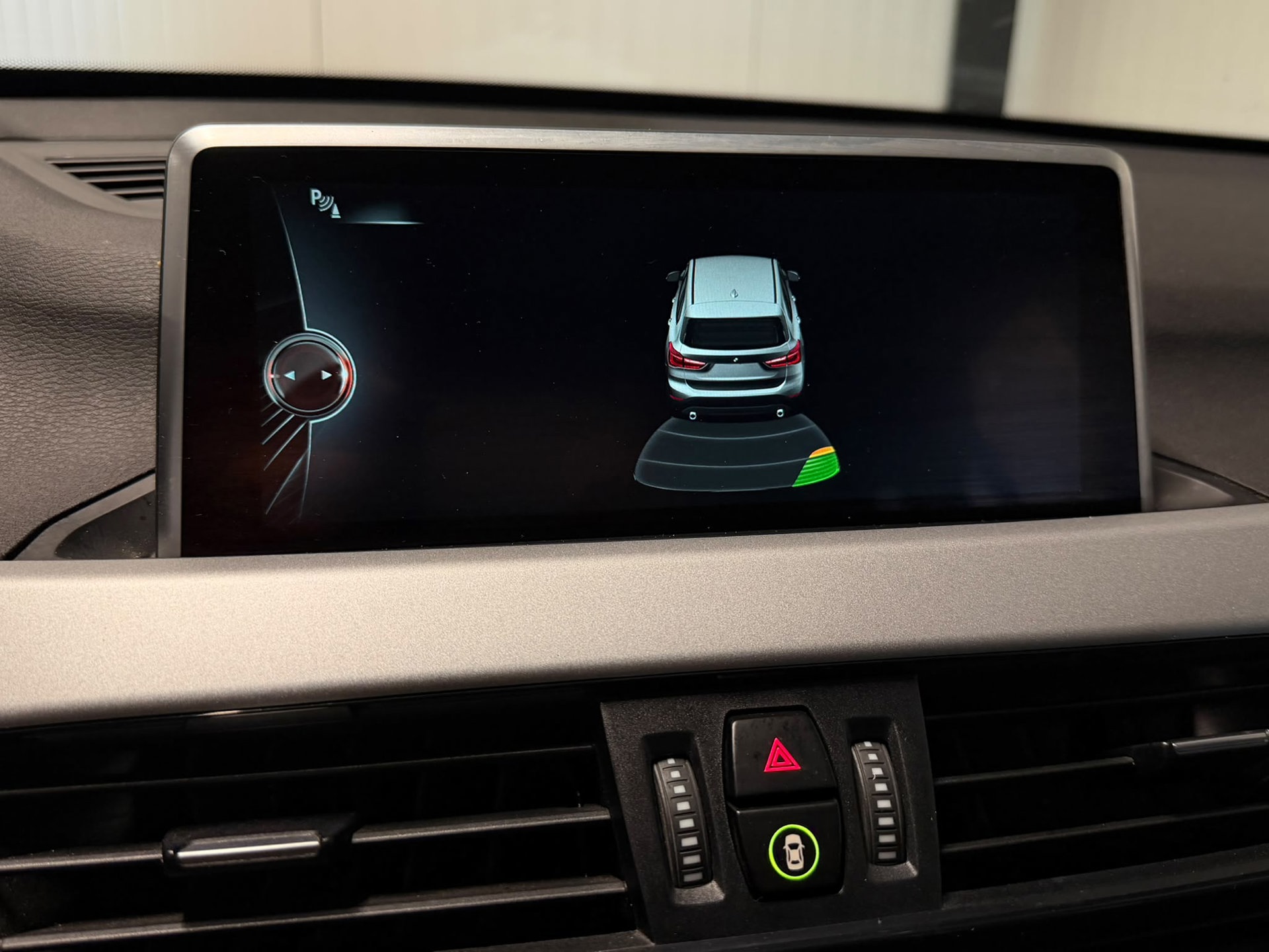Foto van BMW X1 Sdrive20i