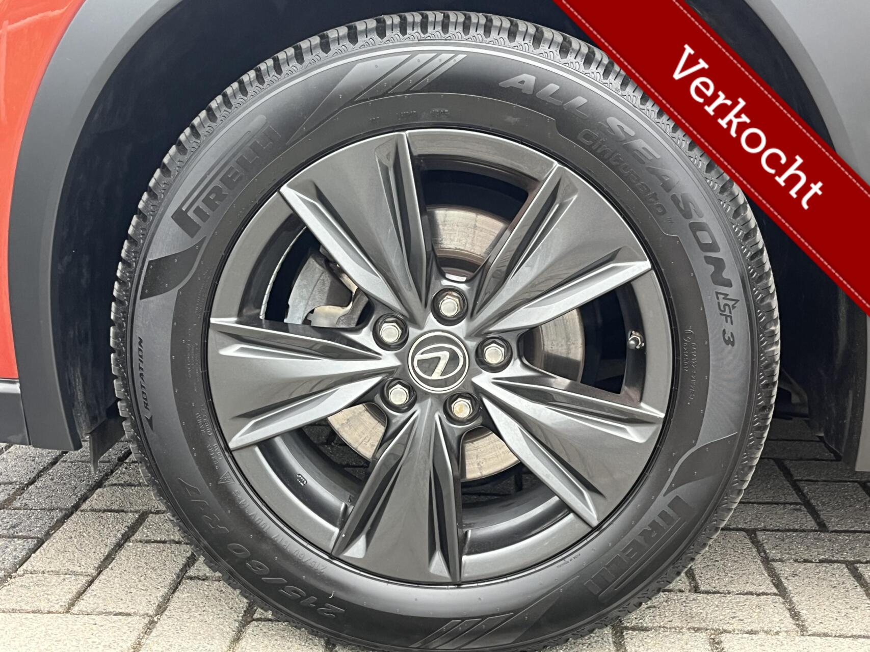 Foto van Lexus Lexus Ux250h