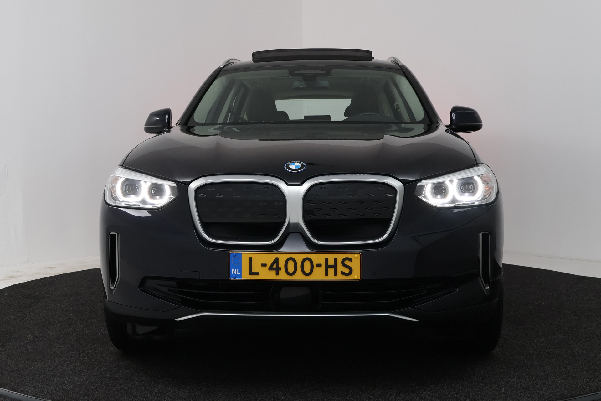 Foto van BMW Ix3