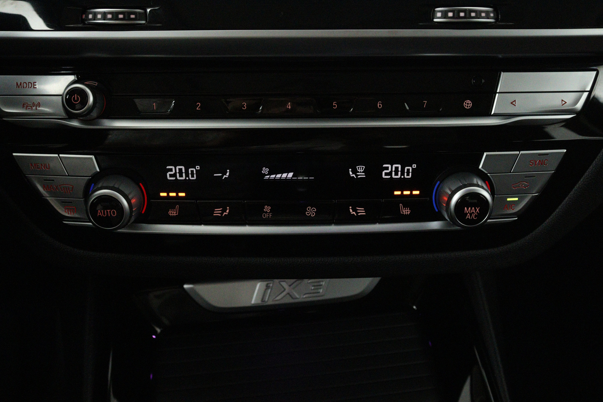 Foto van BMW Ix3