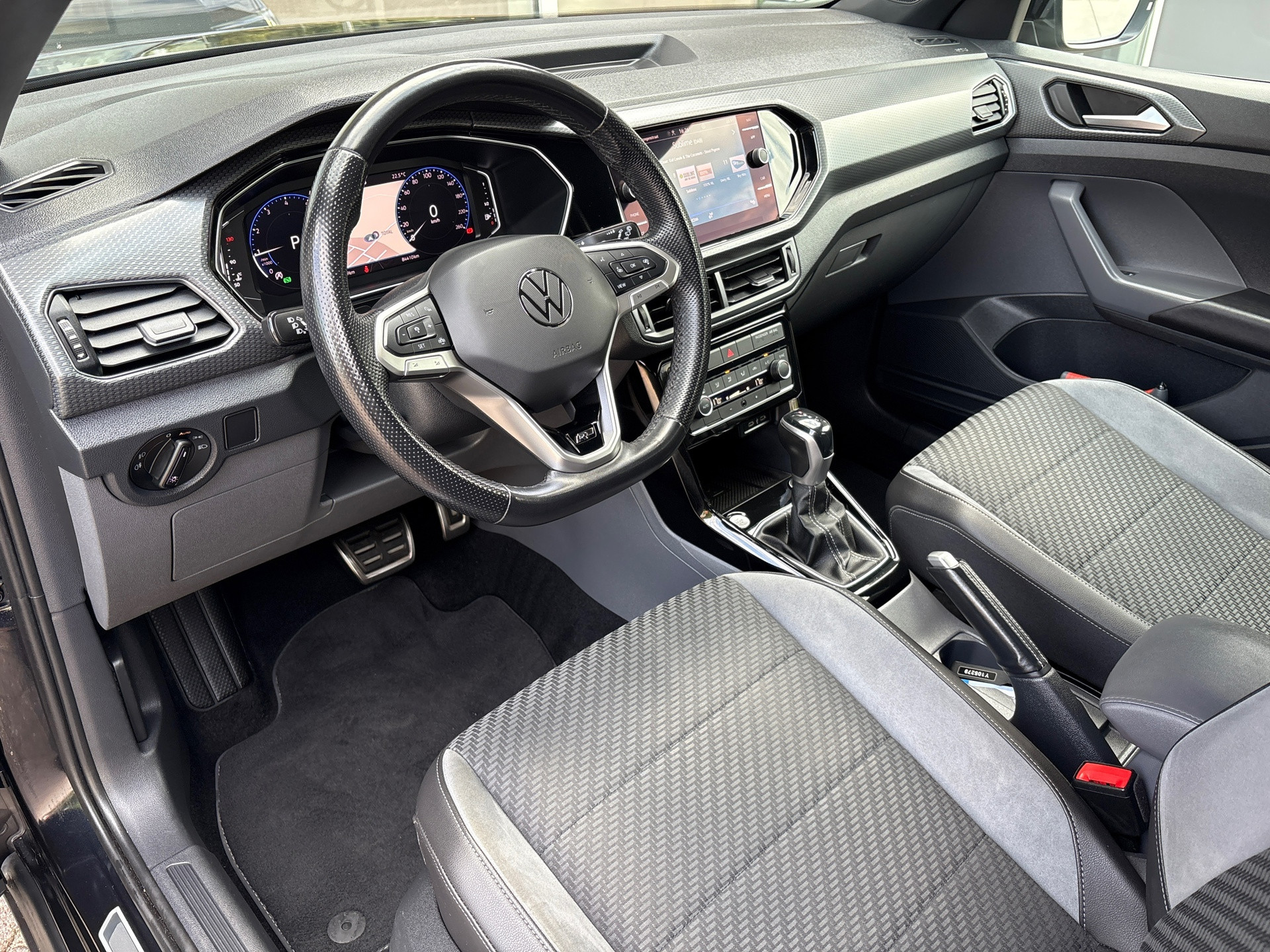 Foto van Volkswagen T-cross