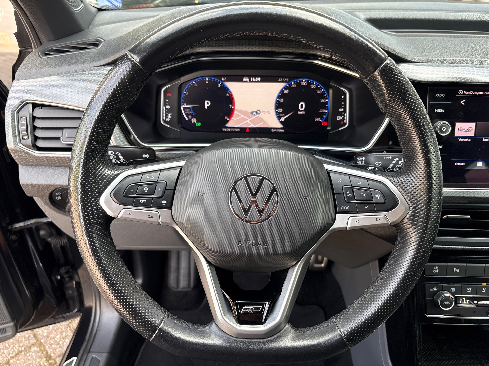 Foto van Volkswagen T-cross