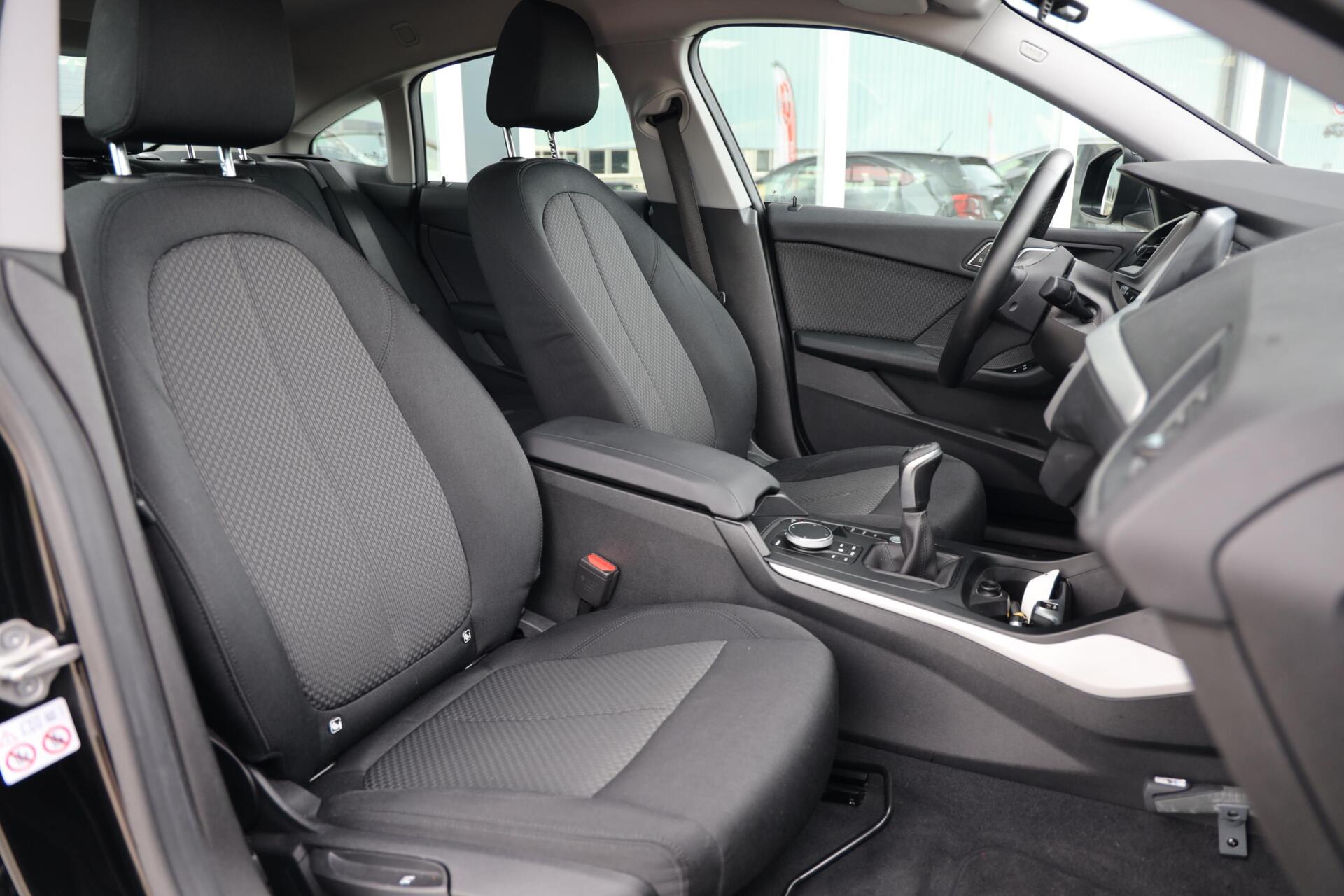 Foto van BMW 218i