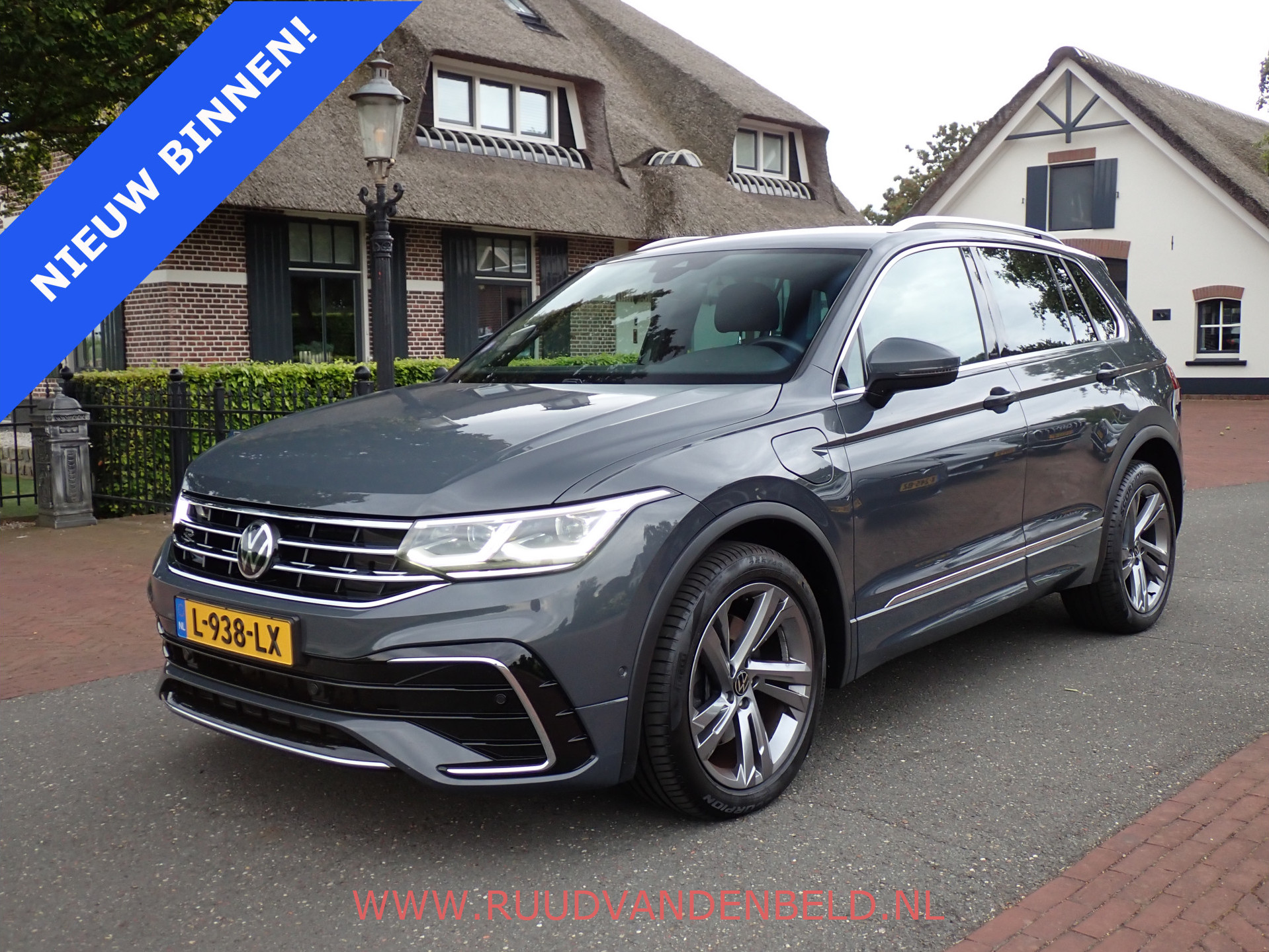 Volkswagen Tiguan 1.4TSI eHybrid R-LINE FACELIFT 2021 - voorkant