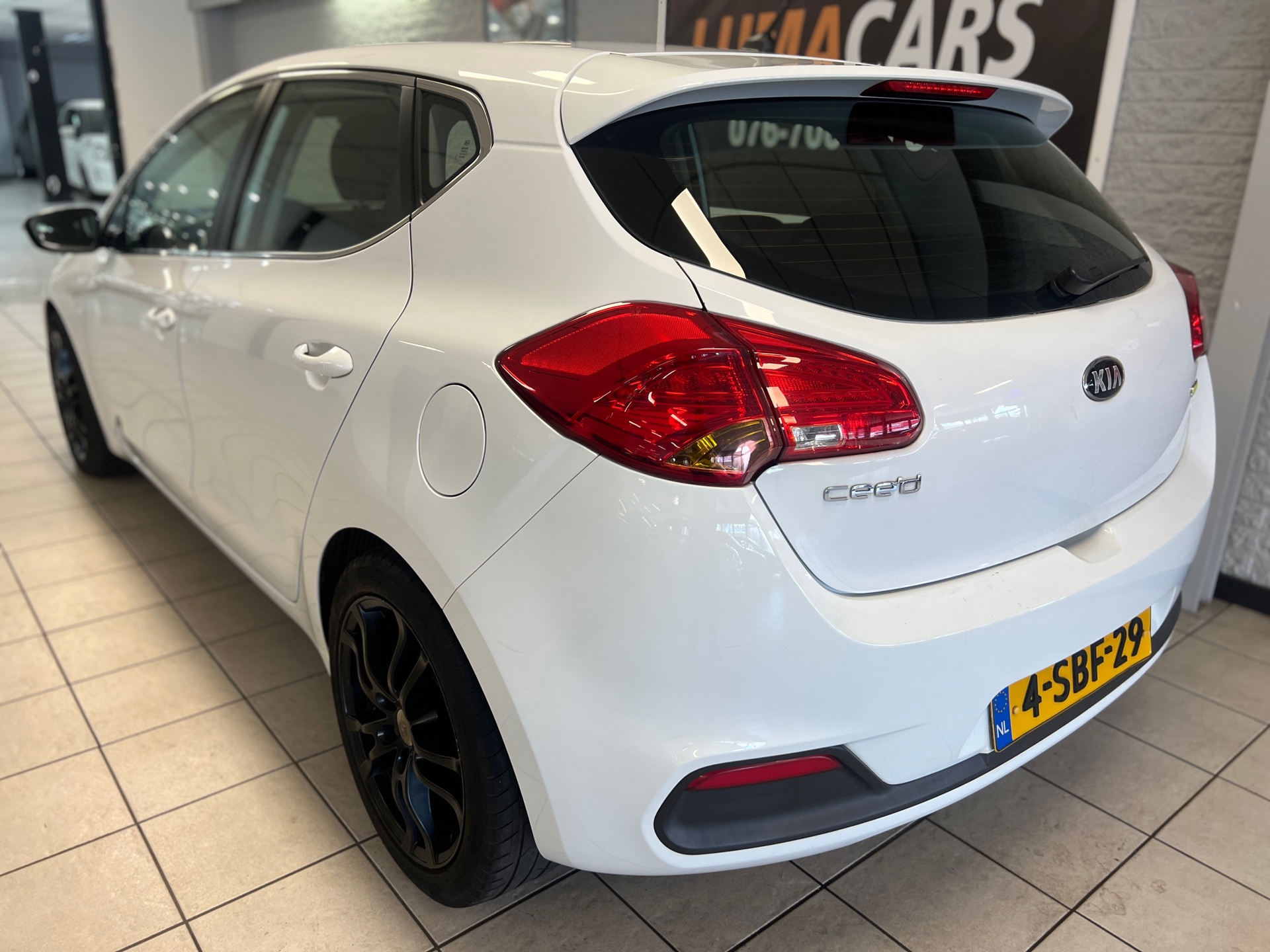 Foto van Kia Cee D