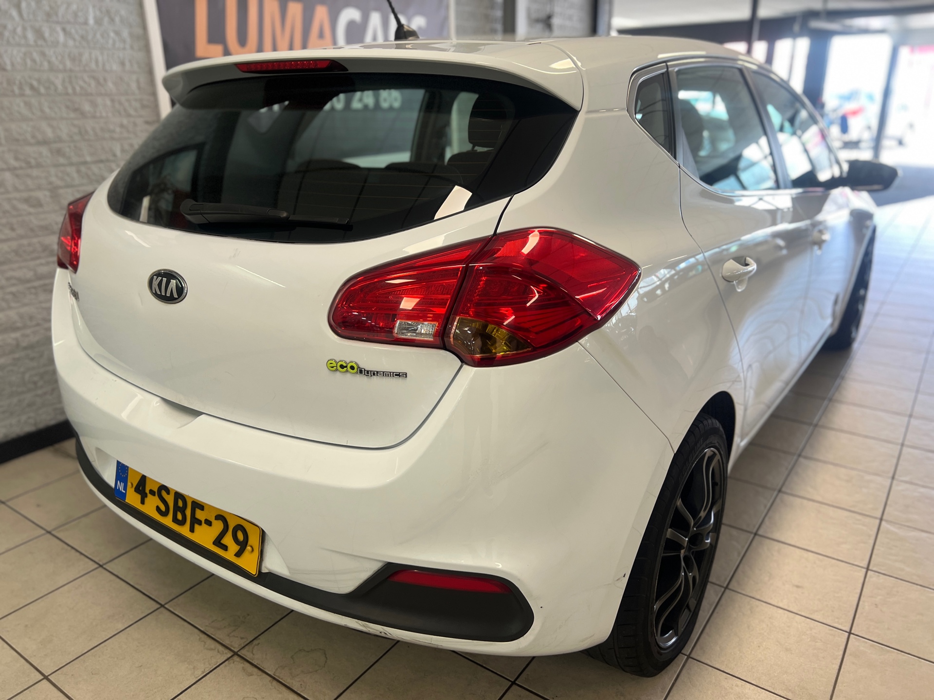 Foto van Kia Cee D