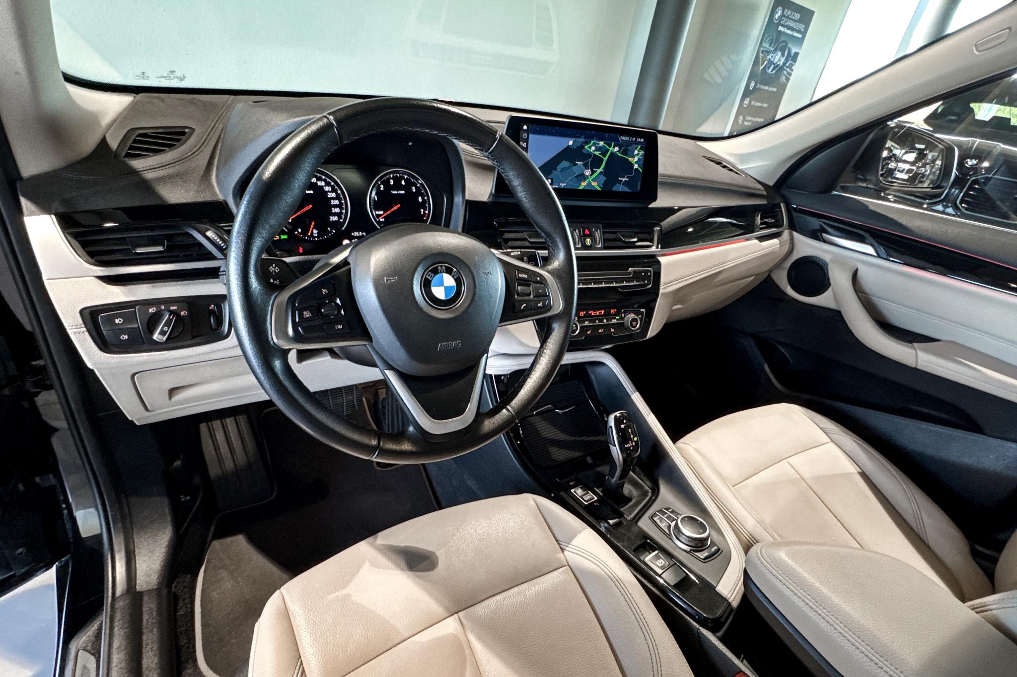 Foto van BMW X1 Sdrive20i