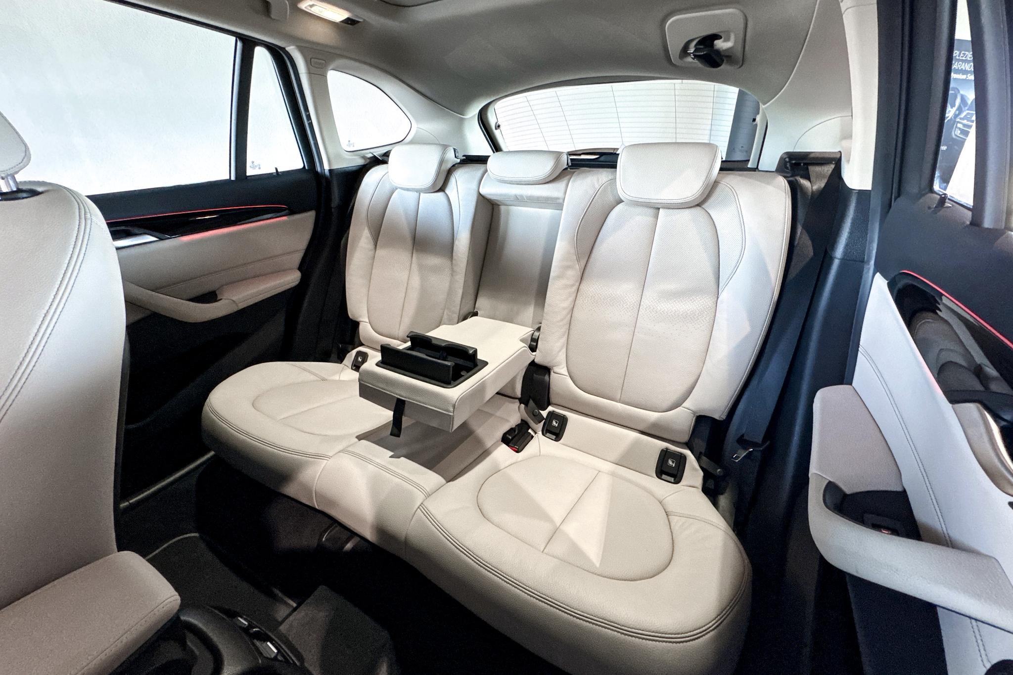 Foto van BMW X1 Sdrive20i