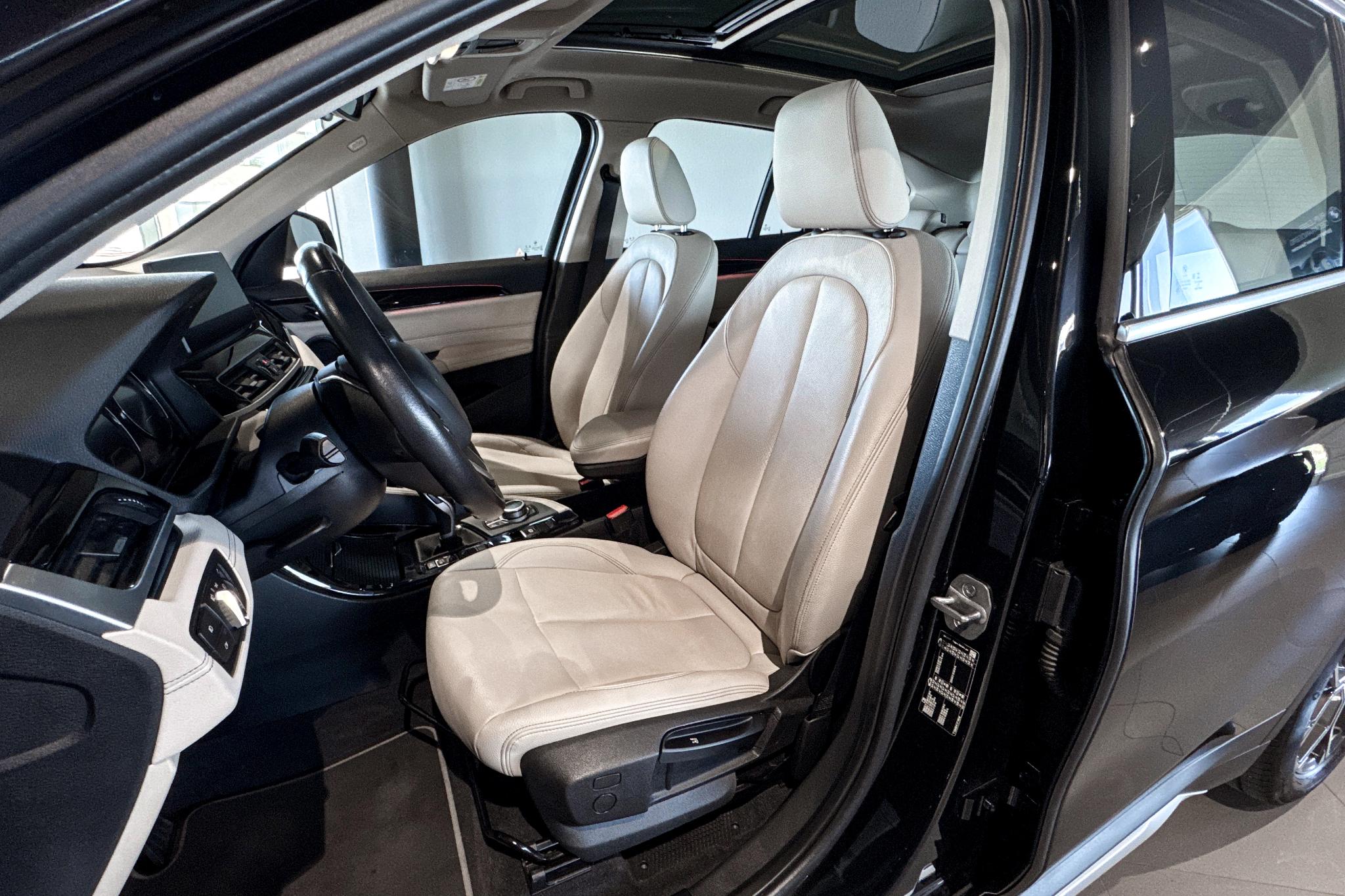 Foto van BMW X1 Sdrive20i