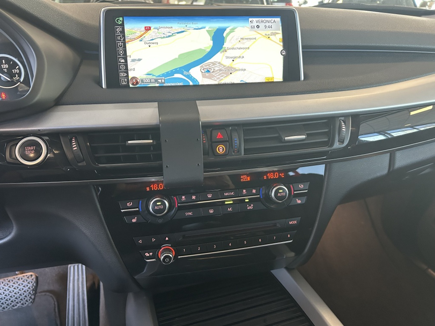 Foto van BMW X5 Xdrive40e