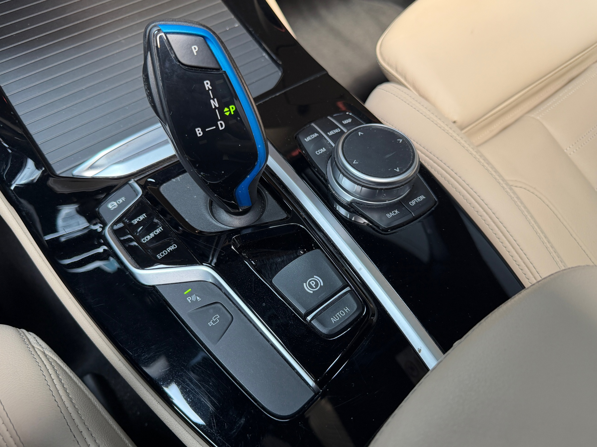 Foto van BMW Ix3