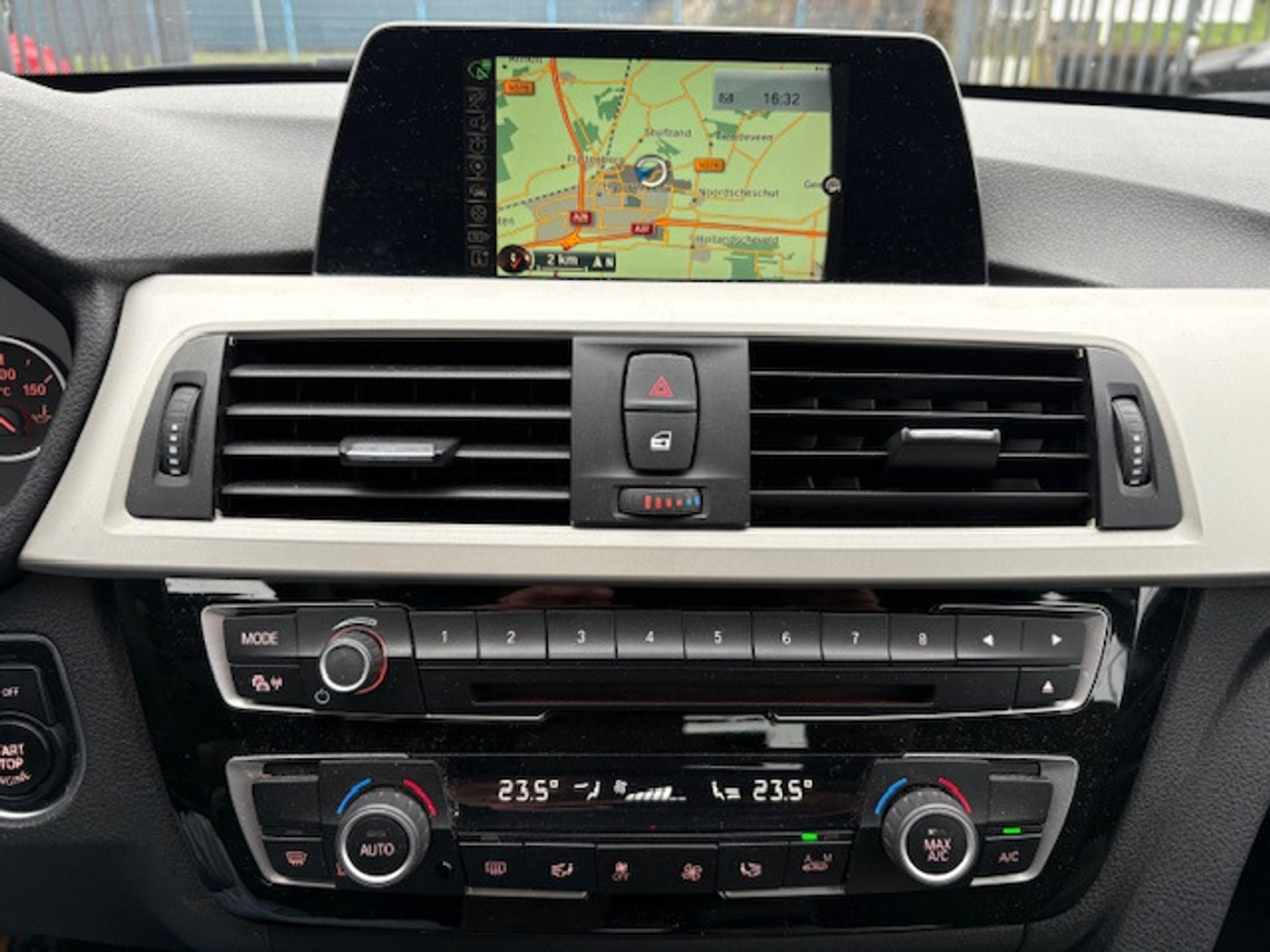 Foto van BMW 320d Efficient Dynamics