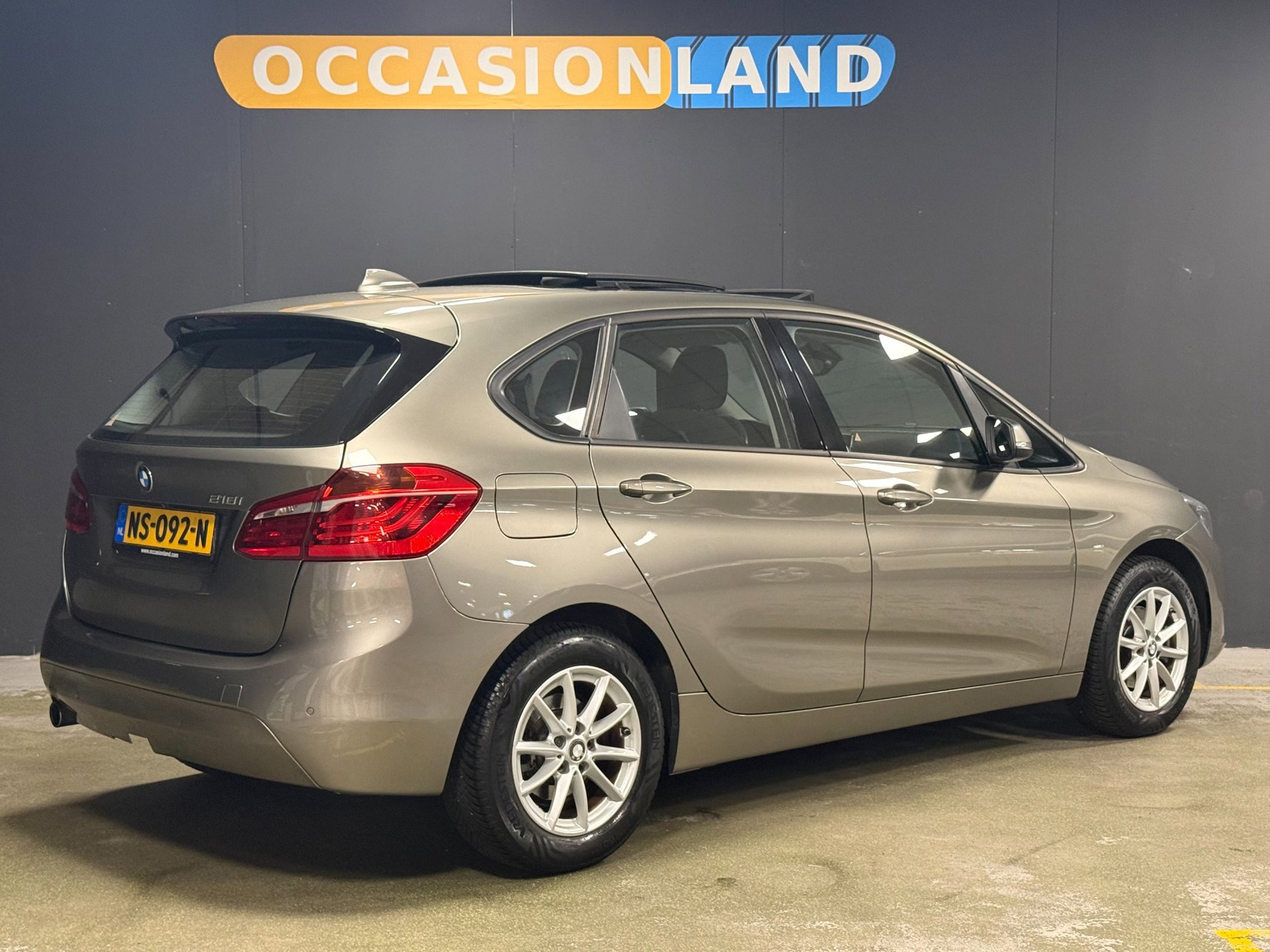 Foto van BMW 218i Active Tourer