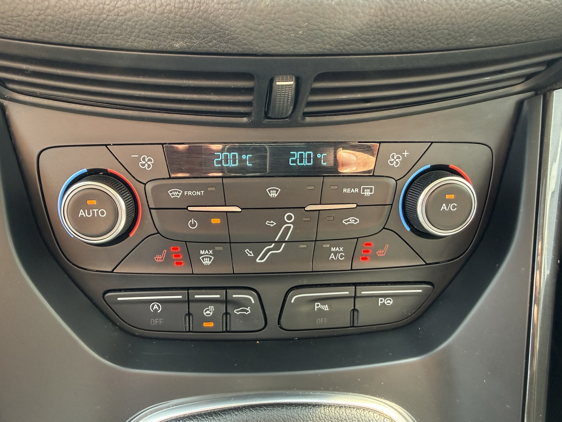 Foto van Ford C-max