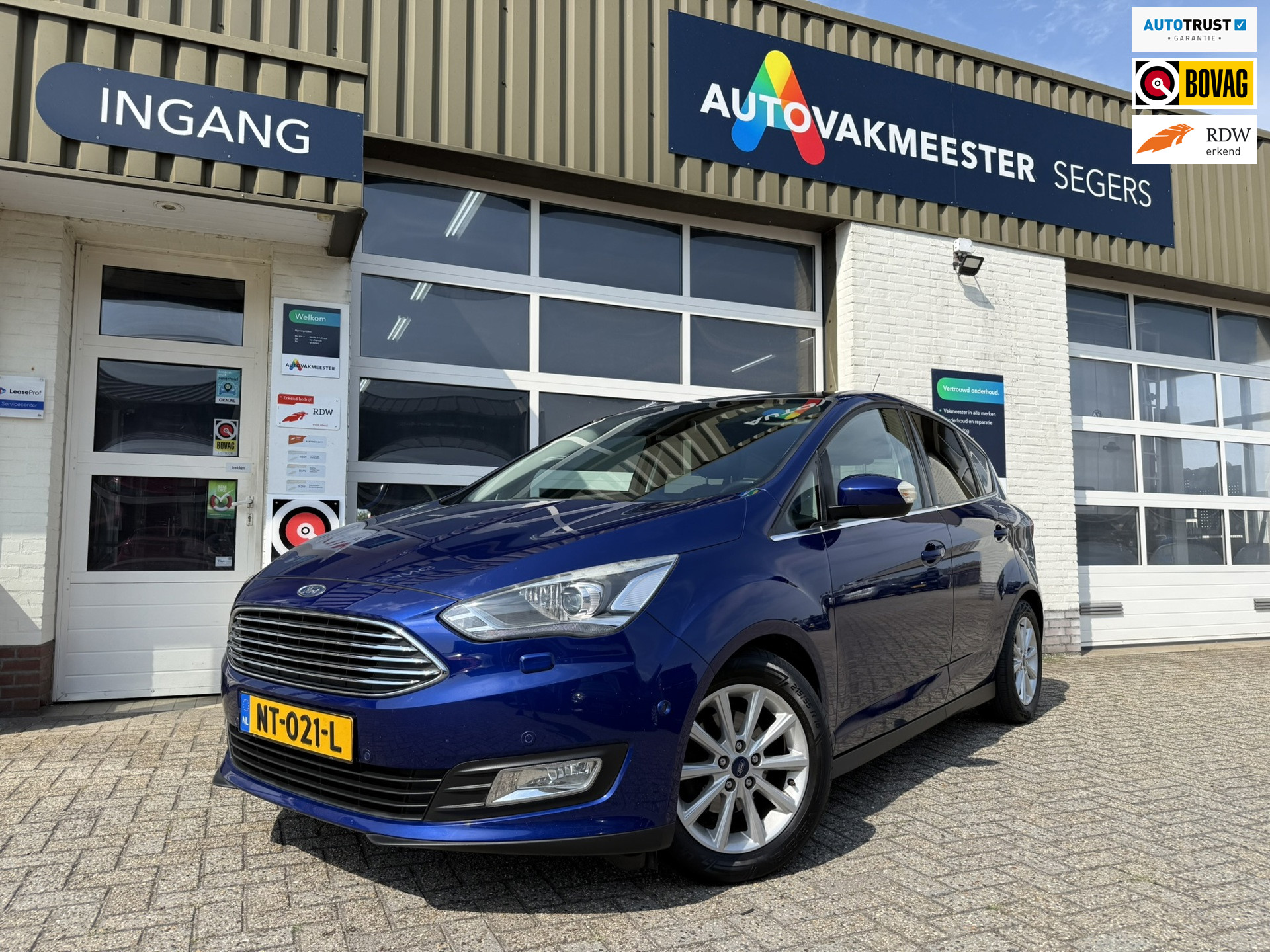 Ford C-max 1.0 Titanium|Nieuwe motor|Vol opties|Pano|Trekhaak| 2016 - voorkant