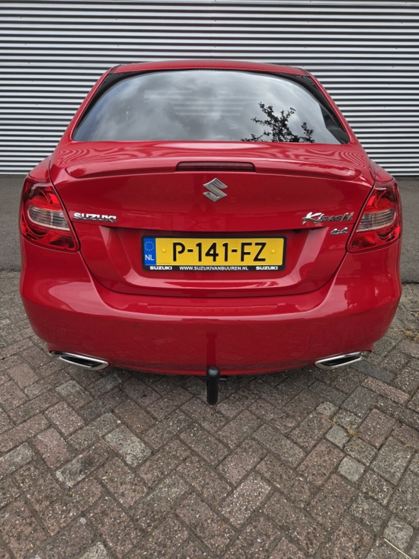 Foto van Suzuki Kizashi