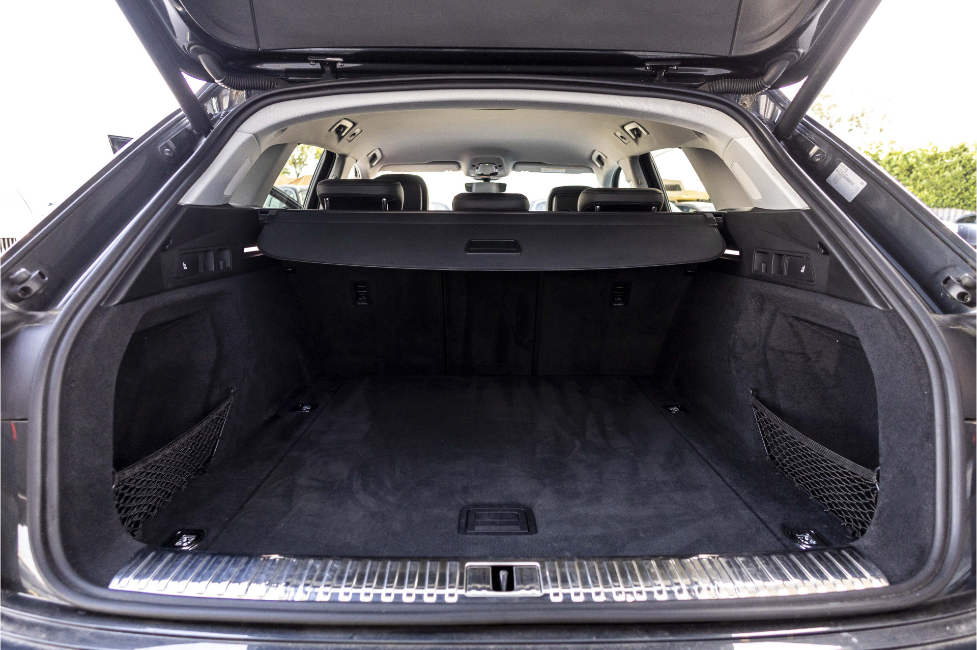 Foto van Audi E-tron 55