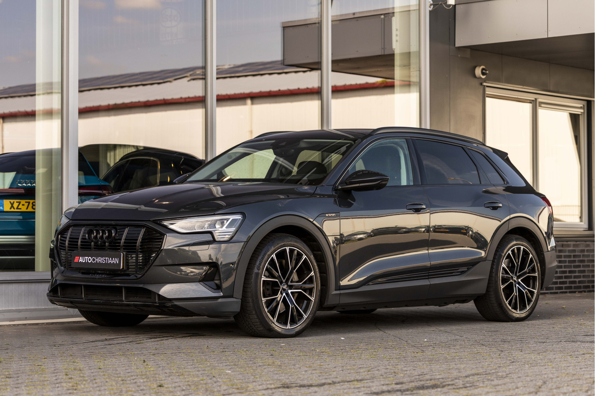 Foto van Audi E-tron 55