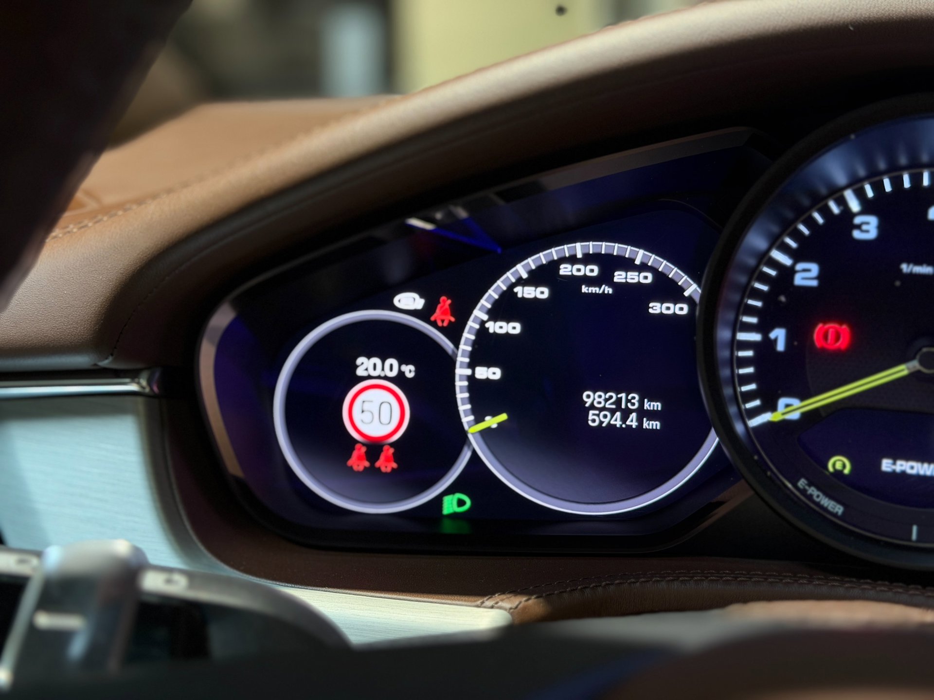 Foto van Porsche Panamera 4 E-hybrid