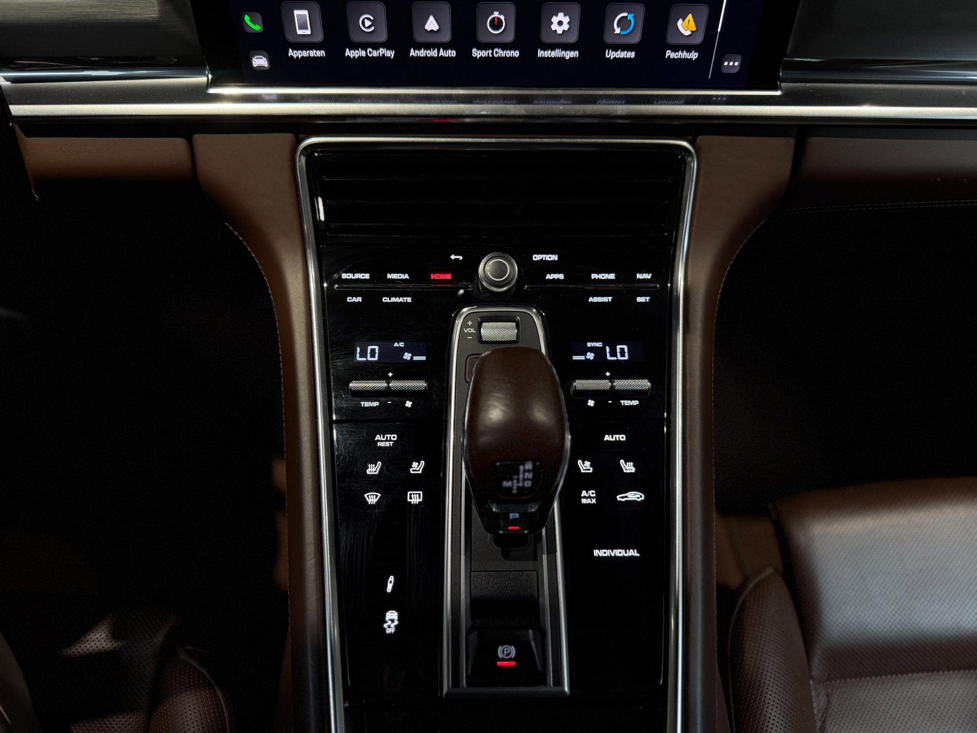 Foto van Porsche Panamera 4 E-hybrid