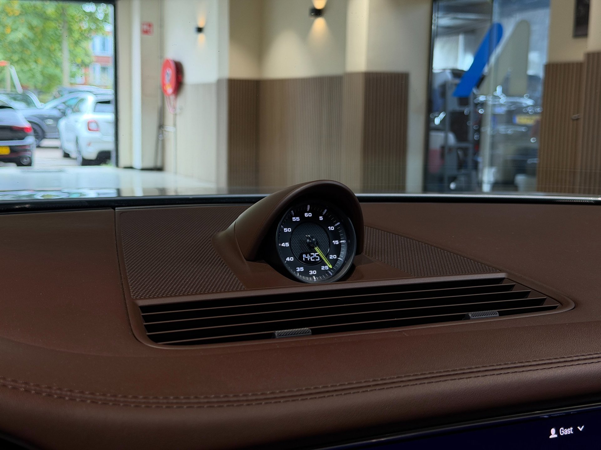 Foto van Porsche Panamera 4 E-hybrid