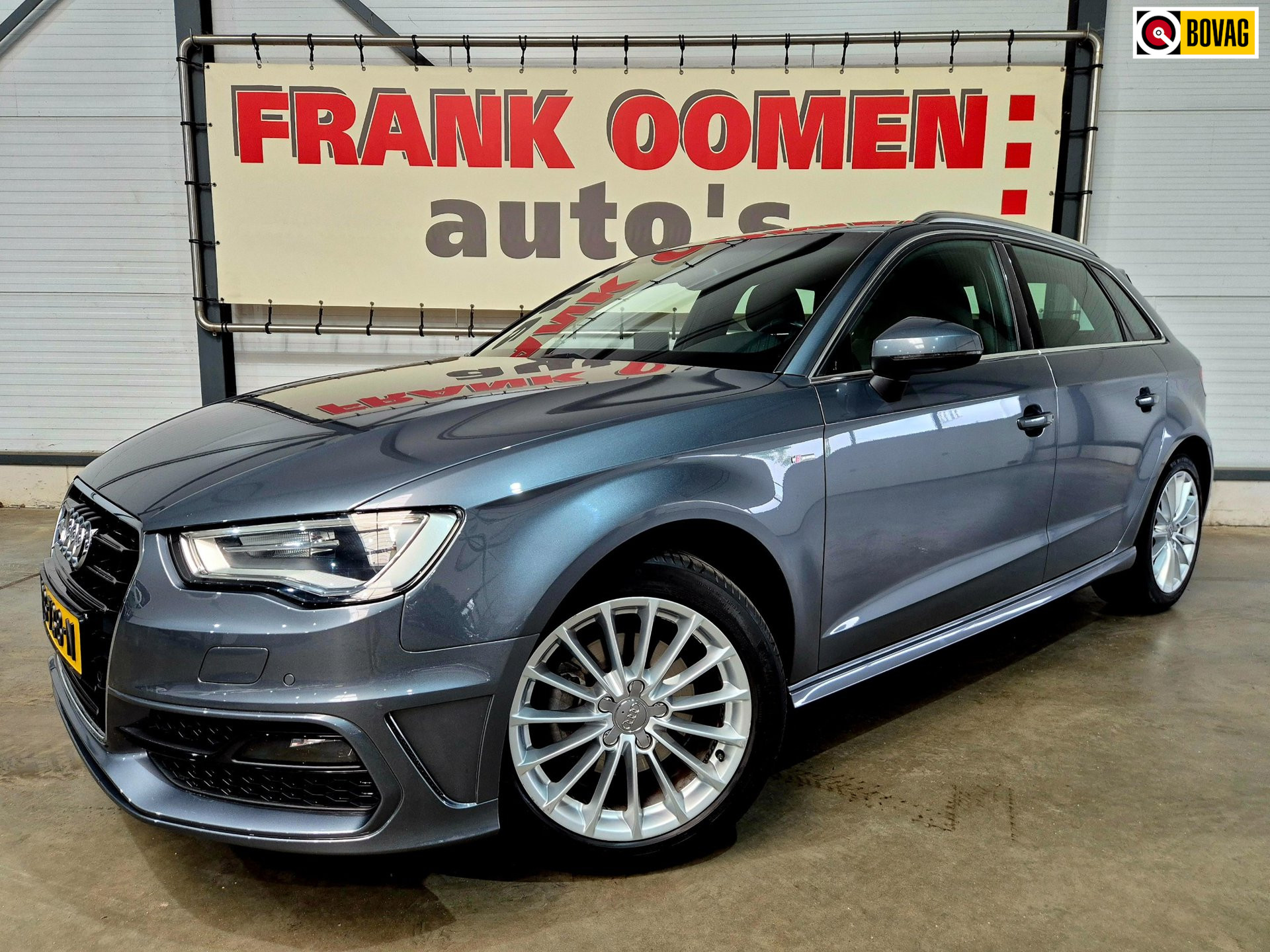 Audi A3 Sportback 1.4 TFSI CoD Amb. PL S-Line + Bi-Xenon|Trekhaak|Leder/stof|Stoelverw.|Navi|Climate|Cruise|PDC|17"LMV 2015 - voorkant
